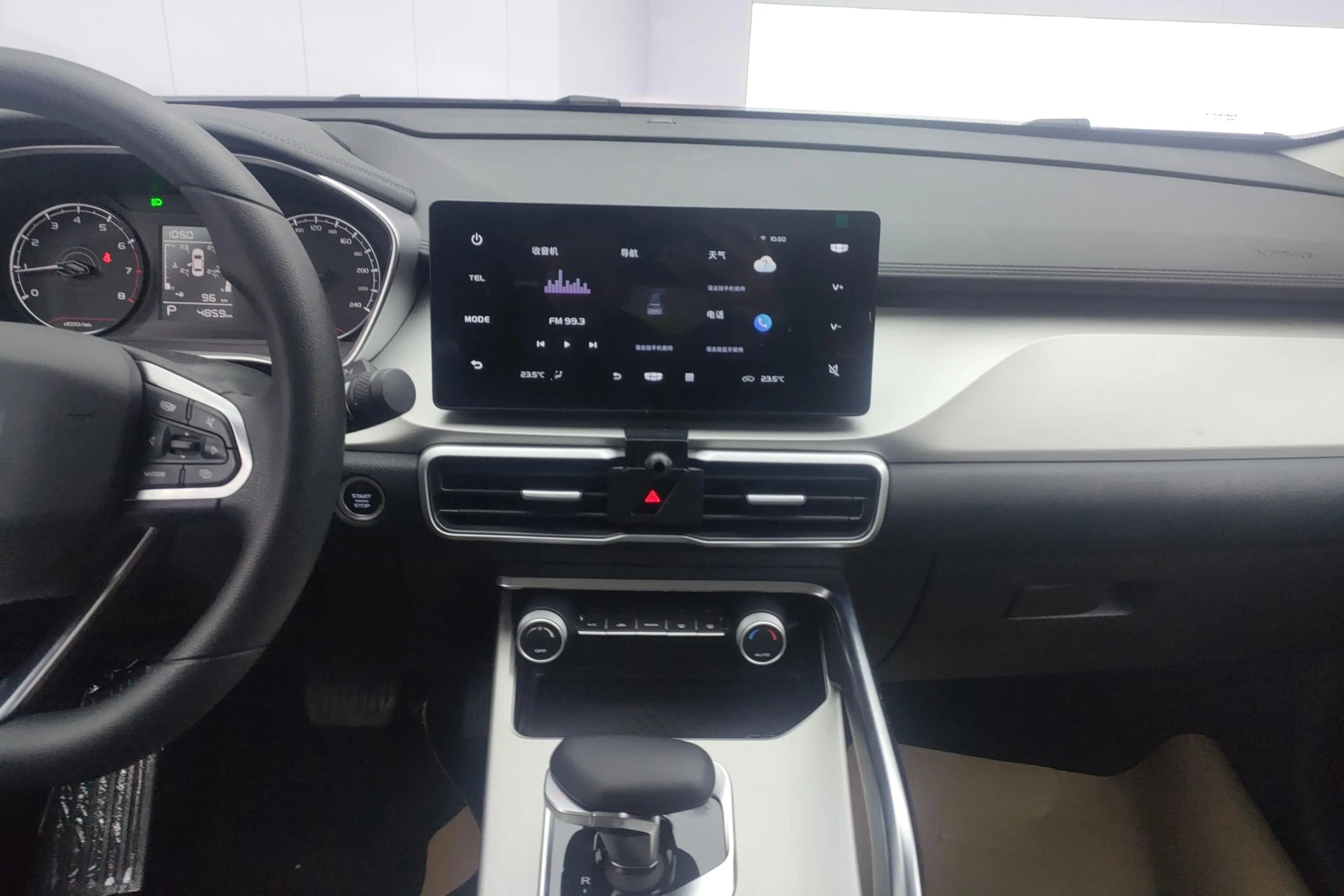 Geely Coolray SX11 2025 г. 4500 км. — фото 10