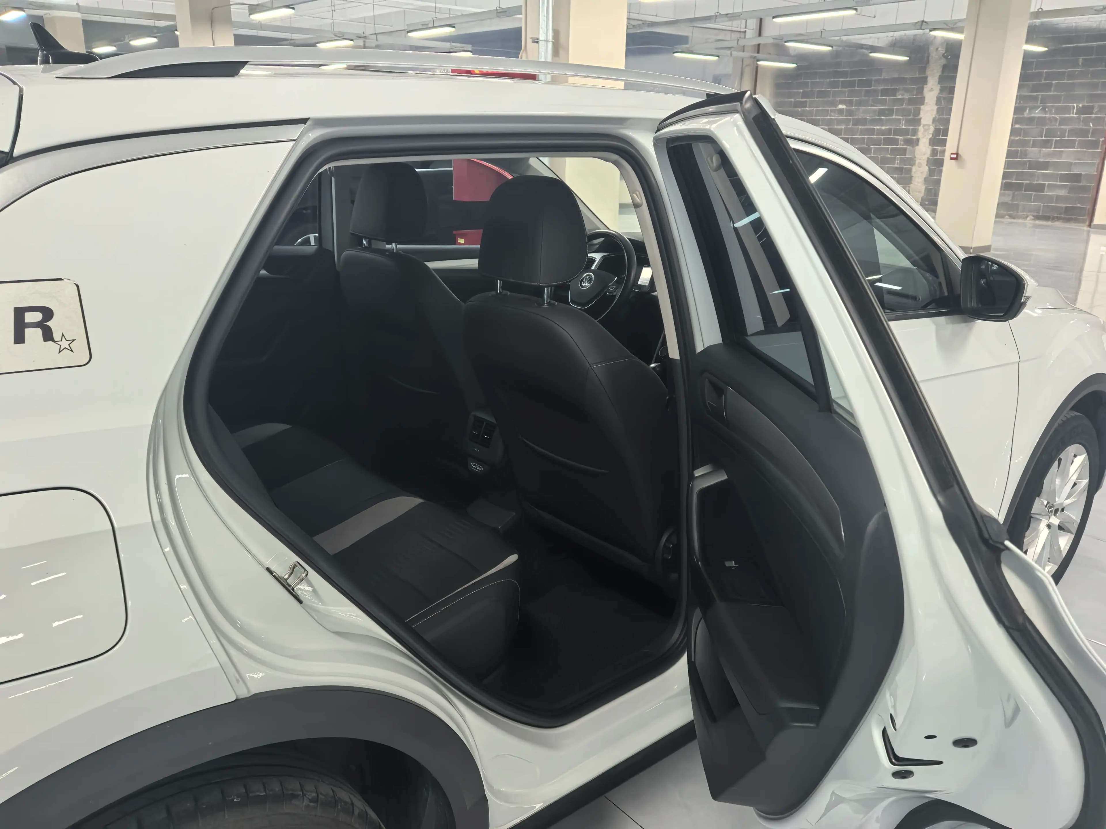 Volkswagen T-Roc 2022 г. 46028 км. — фото 6
