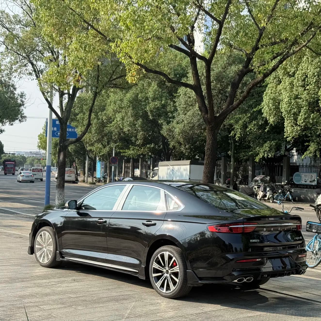 Geely Xingyue L 2.0T DCT (218 л.с.) 2025 г. 105 км — фото 4