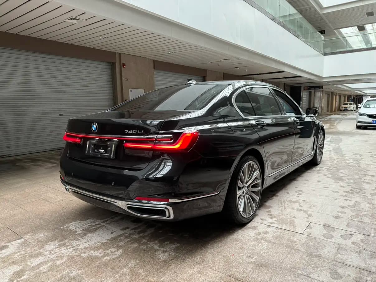 BMW 7 Series 2022 г. 63070 км. — фото 7