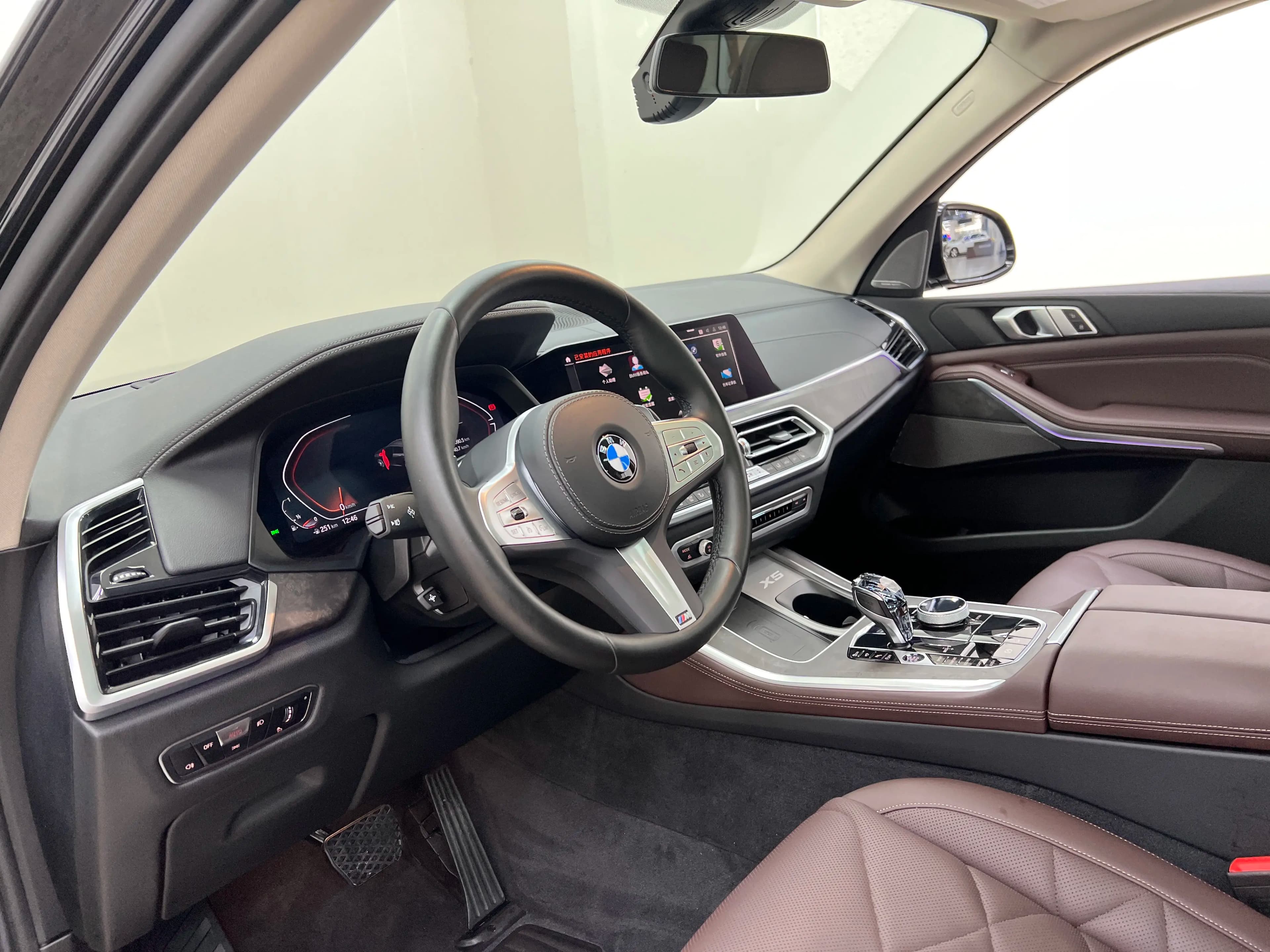BMW X5 2023 г. 66096 км. — фото 31