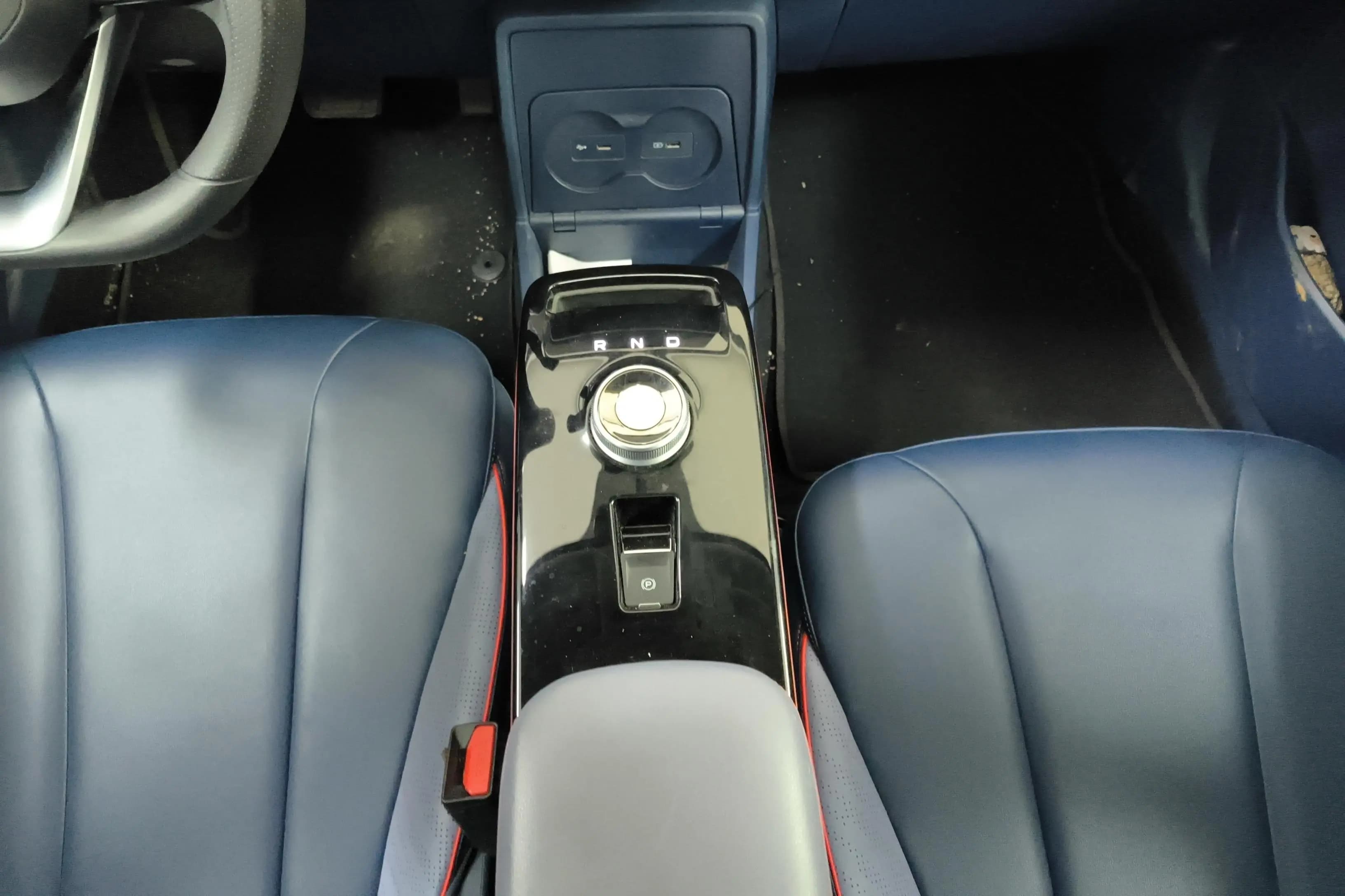 Geely Geometry E Firefly 2023 г. 28326 км. — фото 14