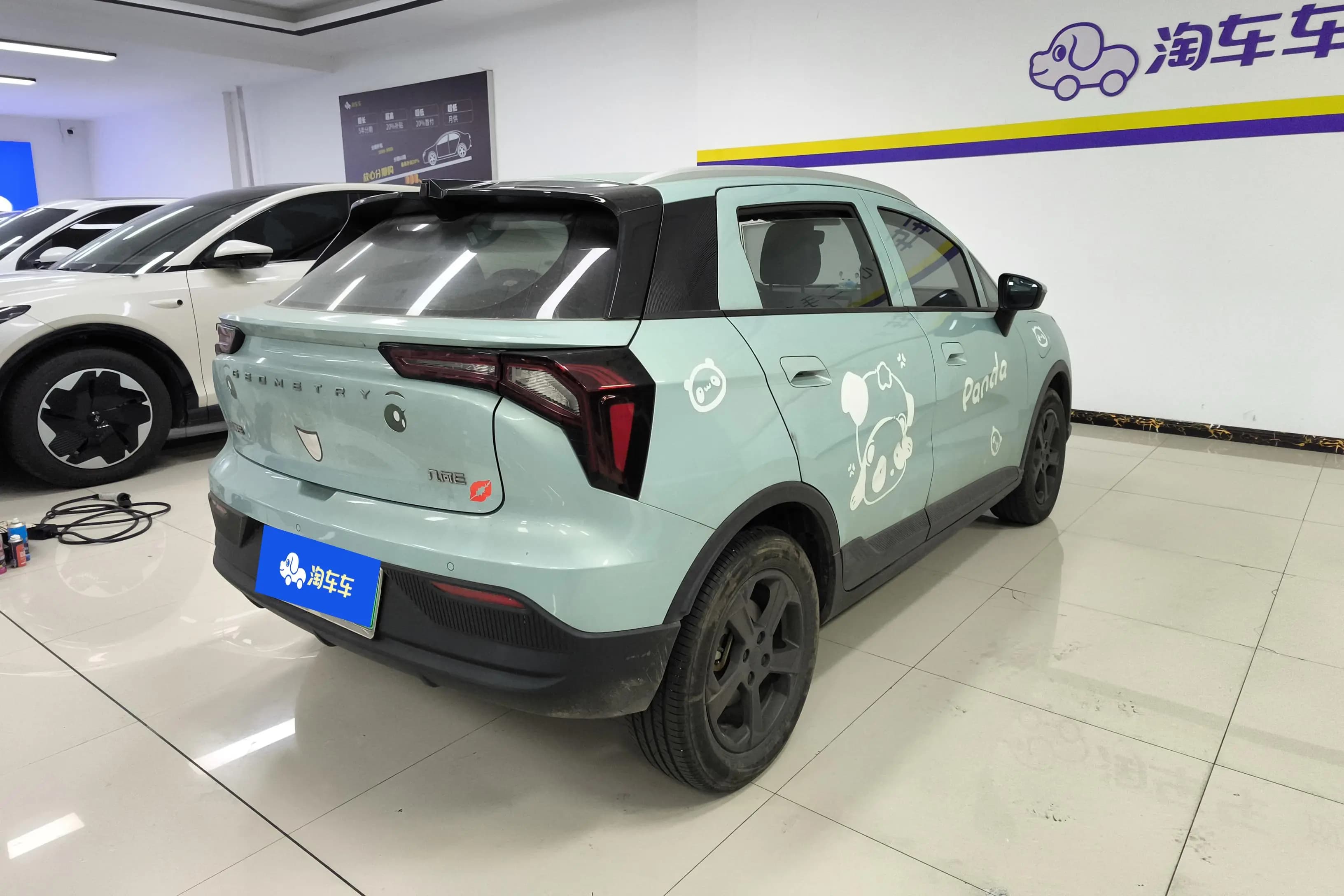 Geely Geometry E Firefly 2023 г. 28326 км. — фото 3