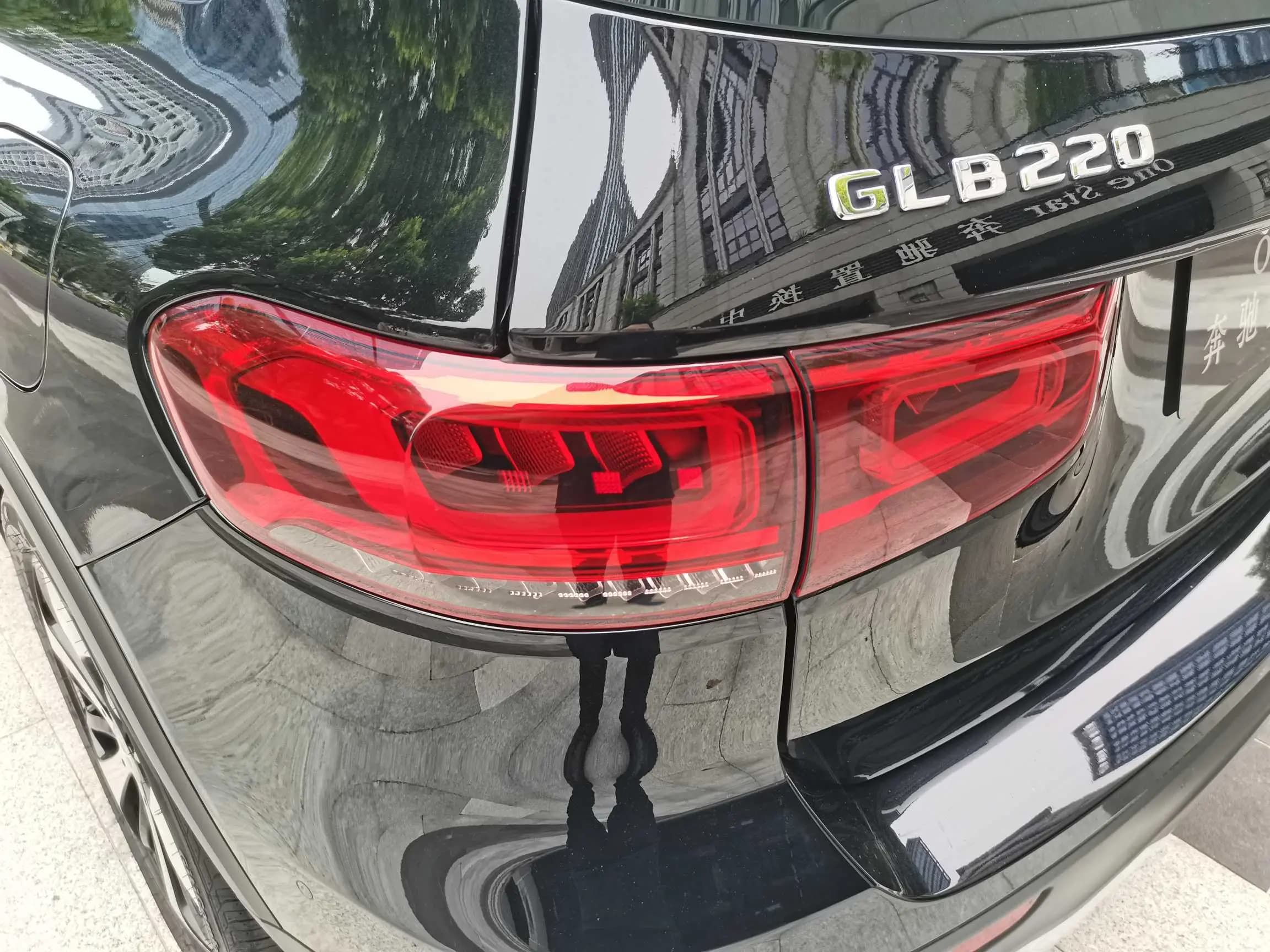 Mercedes-Benz GLB 2023 г. 50808 км. — фото 11