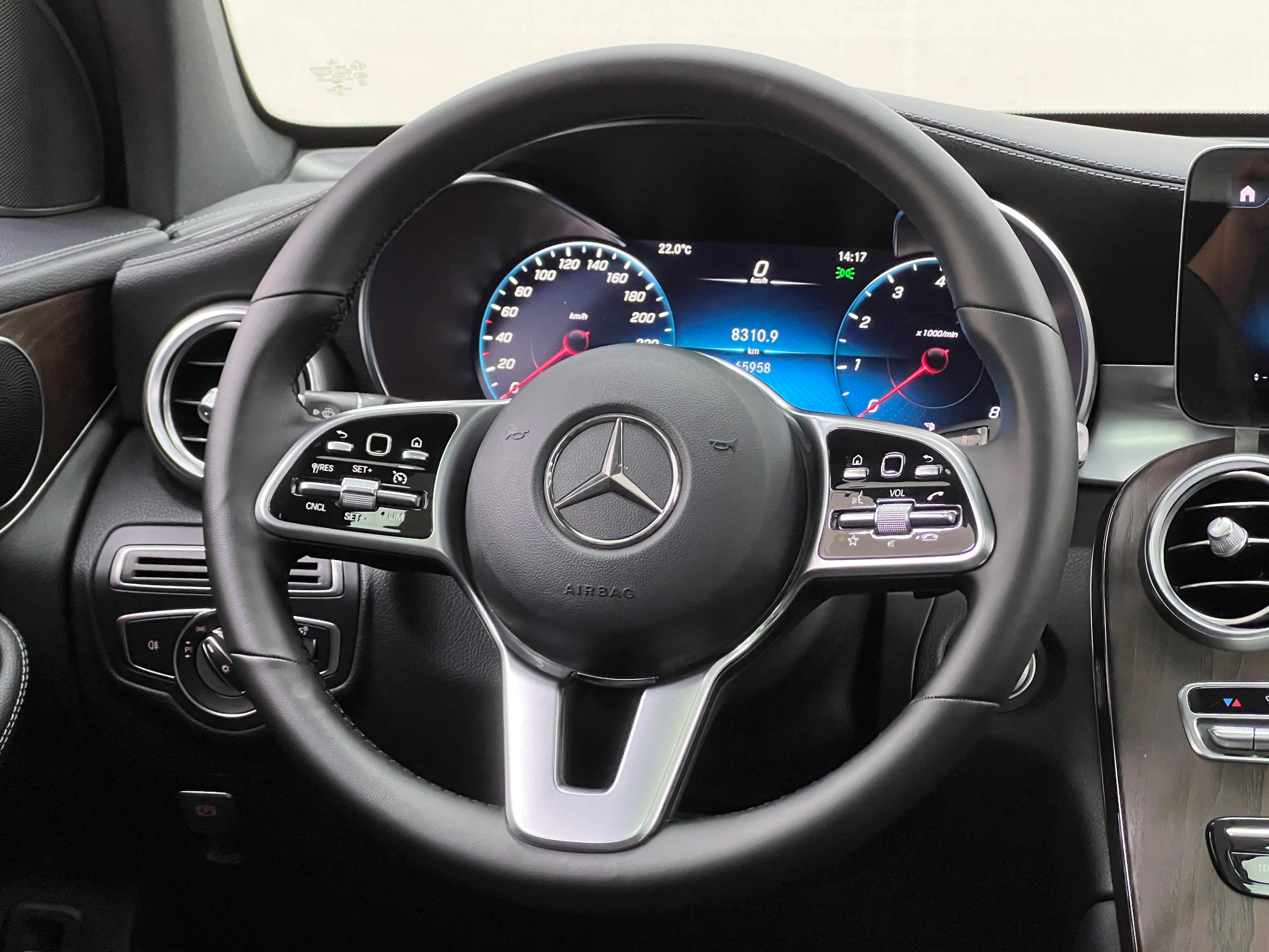 Mercedes-Benz GLC 2021 г. 66129 км. — фото 26