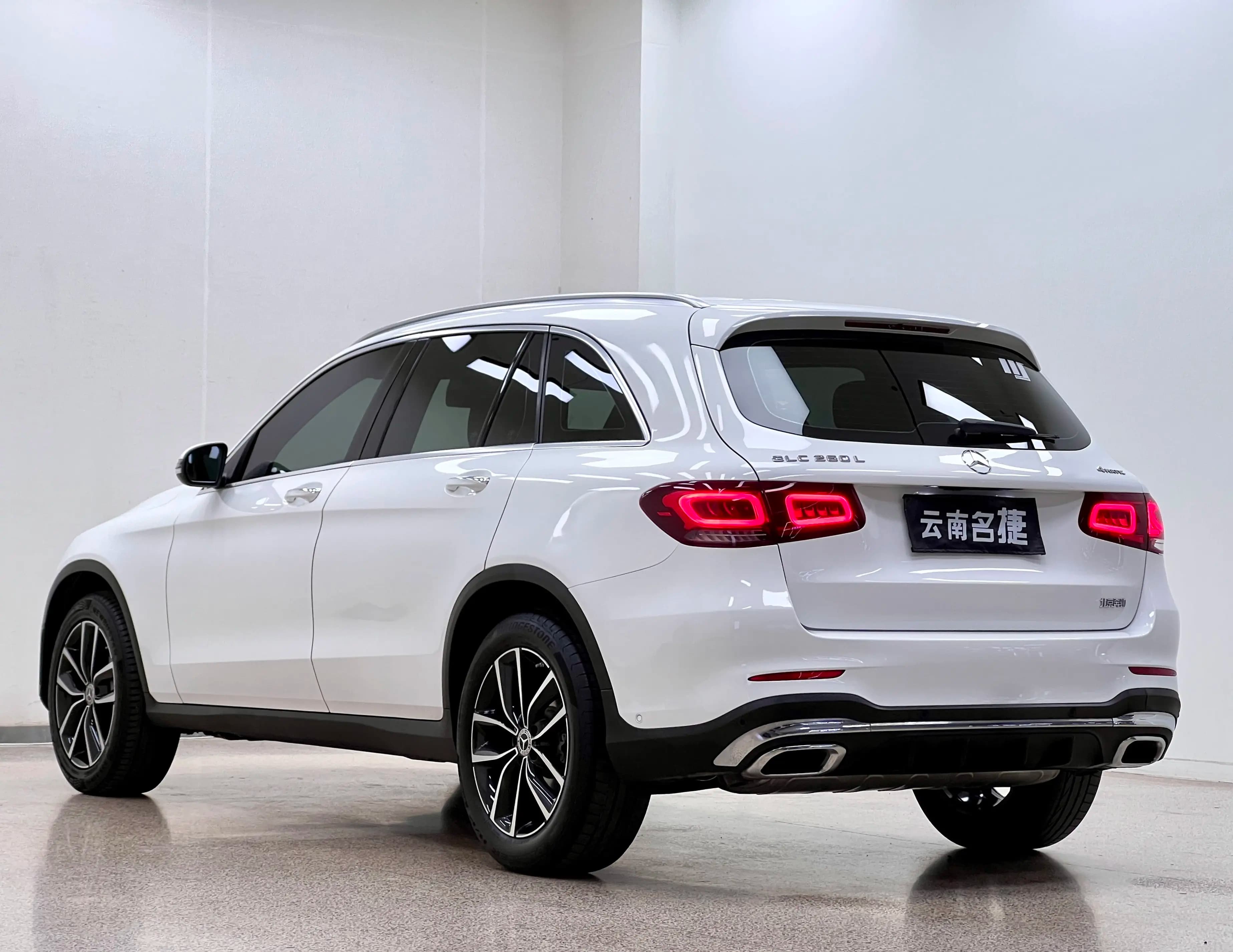 Mercedes-Benz GLC 2021 г. 66129 км. — фото 5