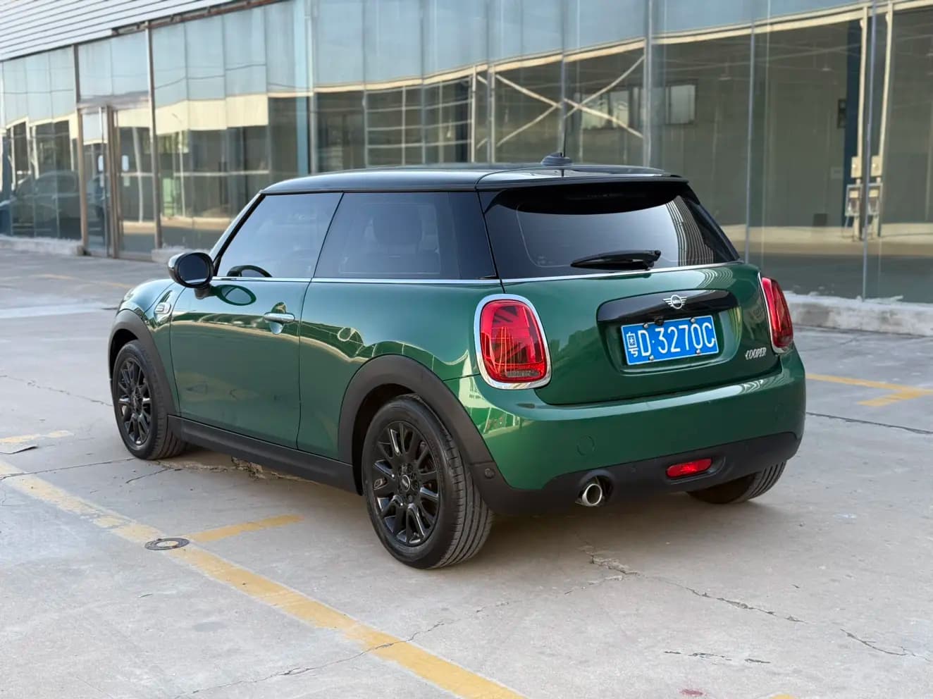 MINI  2021 г. 26131 км. — фото 4