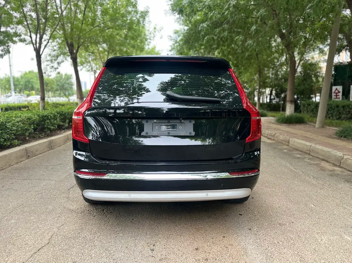 Volvo XC90 2022 г. 82081 км. — фото 5