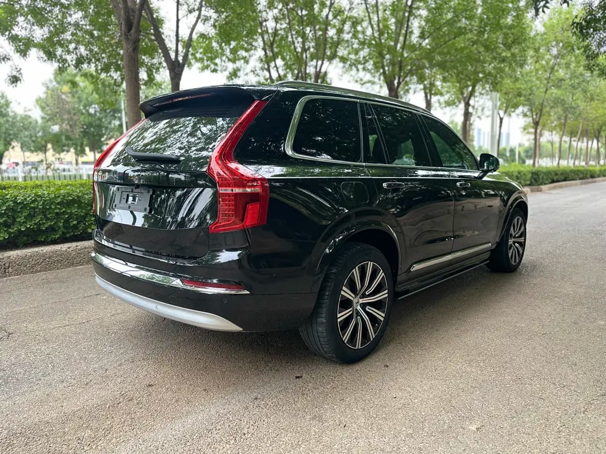 Volvo XC90 2022 г. 82081 км. — фото 6