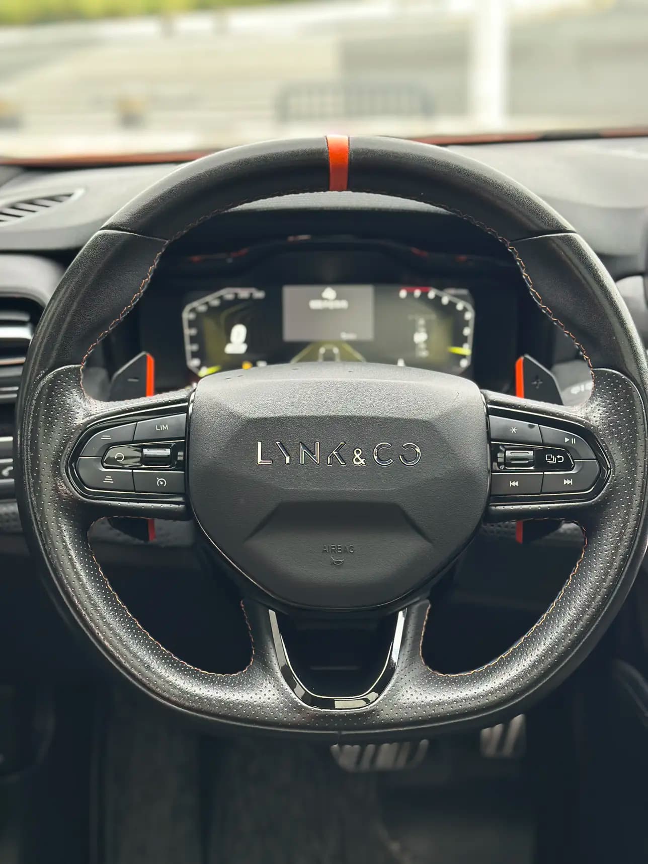 Lynk & Co 02 Hatchback 2022 г. 51059 км. — фото 23
