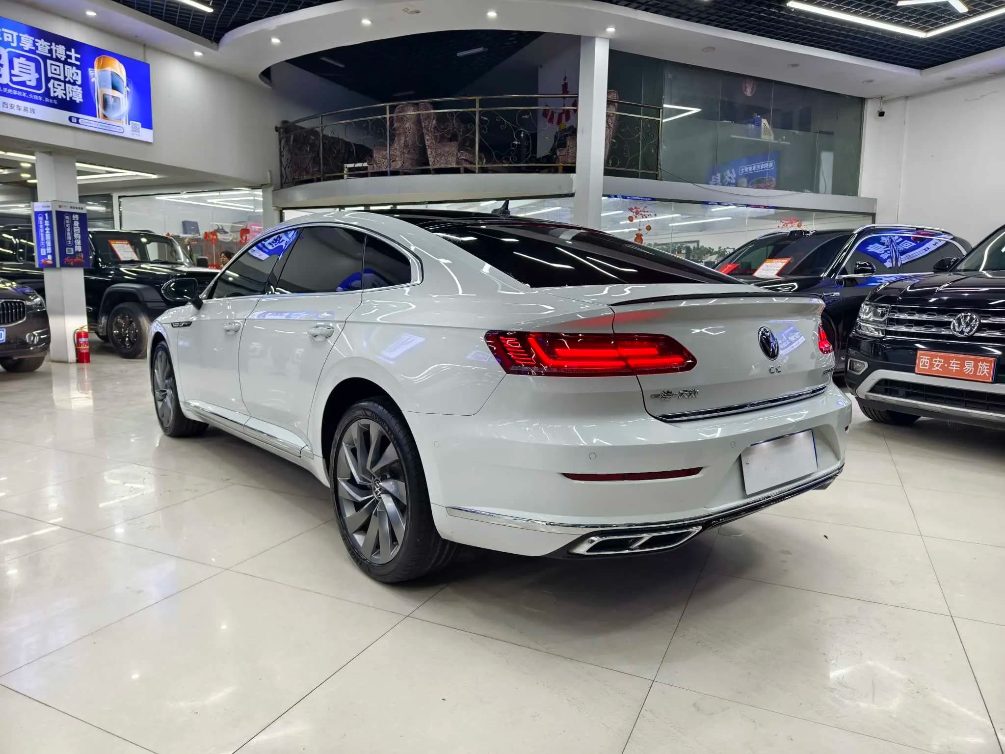 Volkswagen Arteon 2022 г. 92865 км. — фото 4