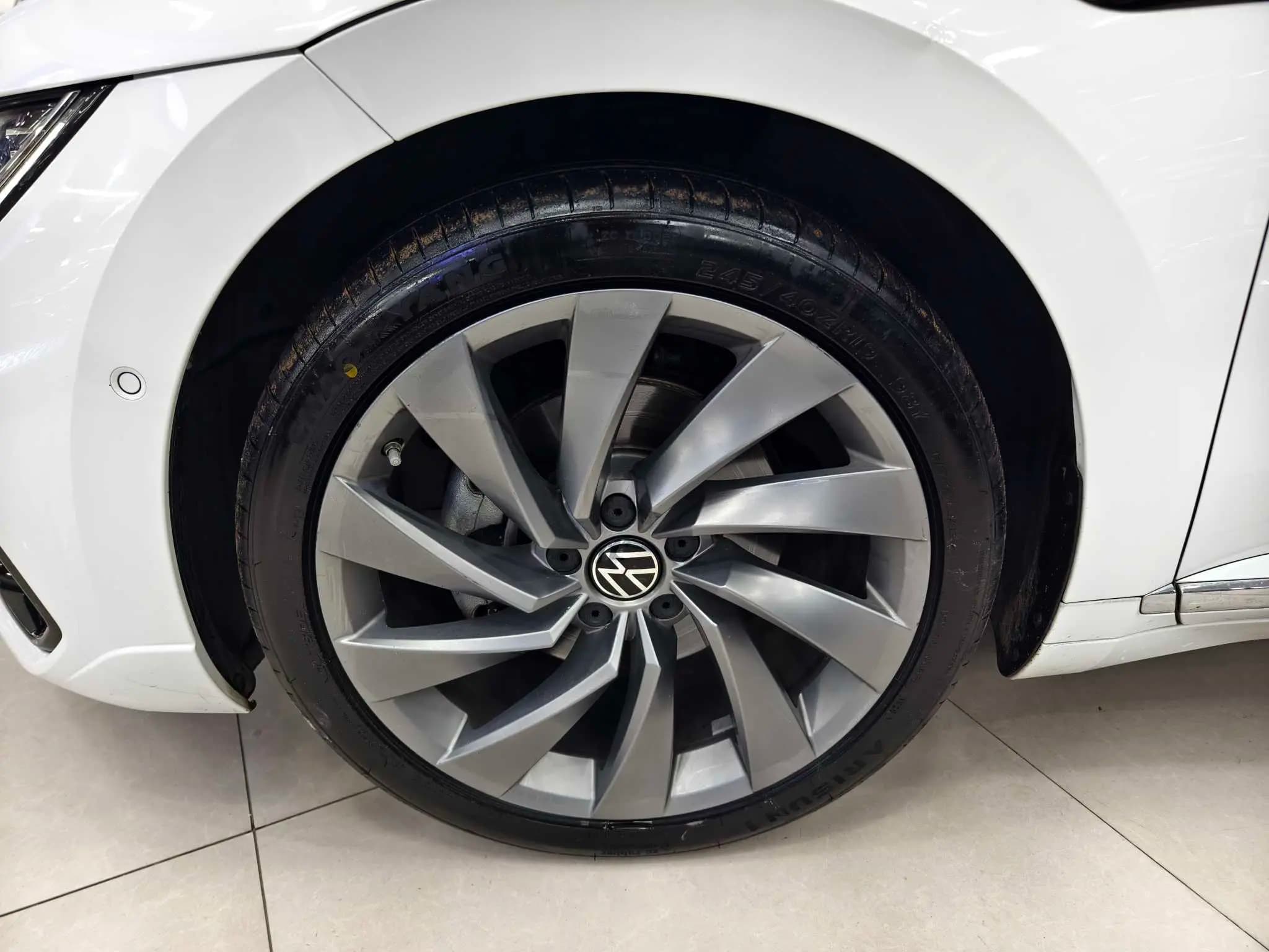 Volkswagen Arteon 2022 г. 92865 км. — фото 10