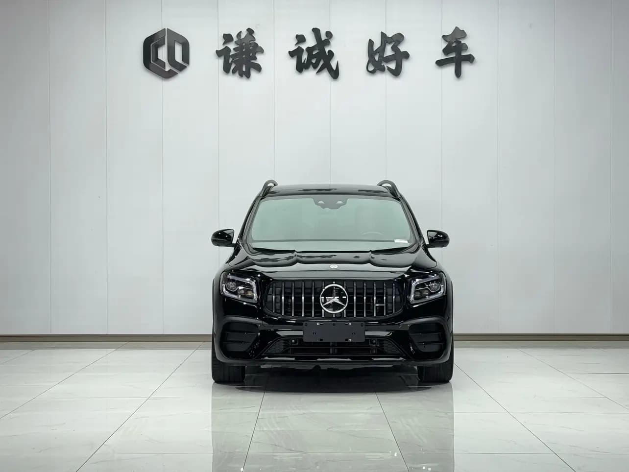 Mercedes-Benz GLB AMG 2023 г. 45099 км. — фото 2