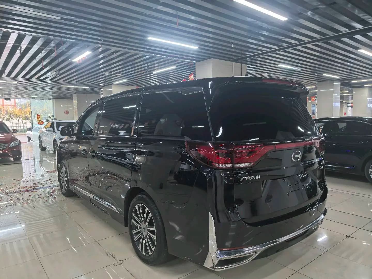 GAC Trumpchi M8 2021 г. 99077 км. — фото 4