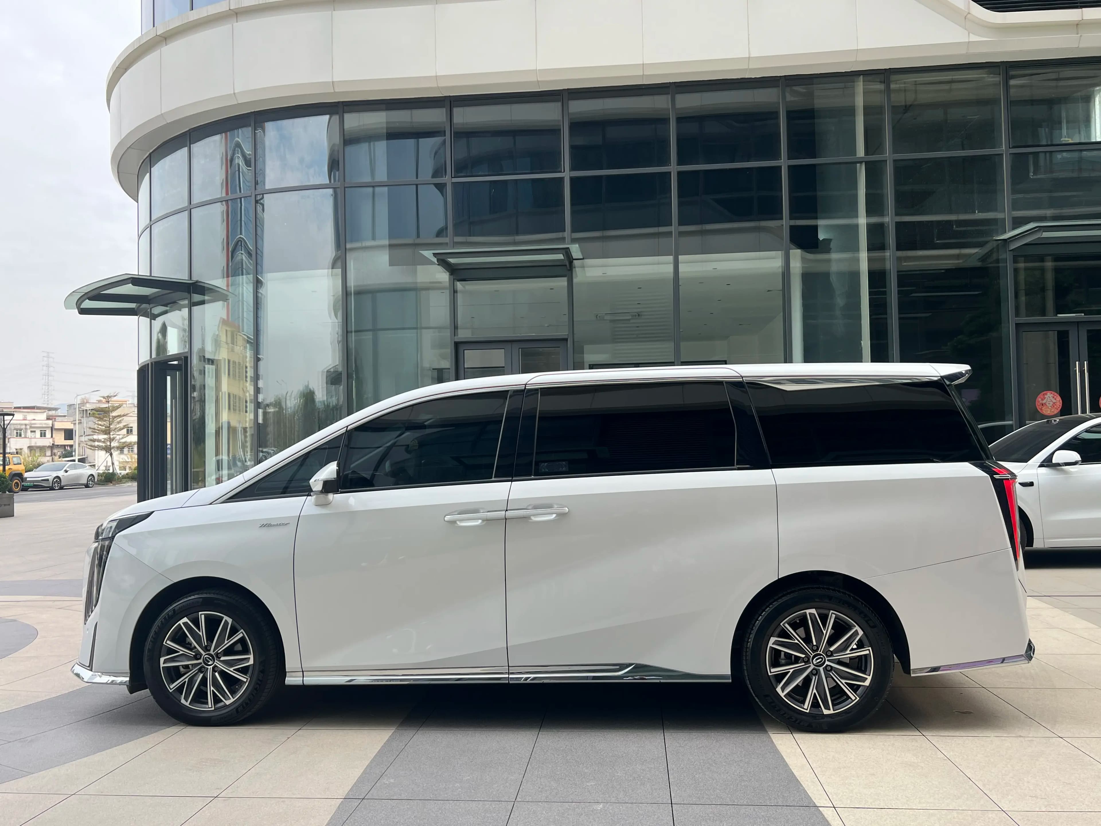GAC Trumpchi M8 2025 г. 29781 км. — фото 3