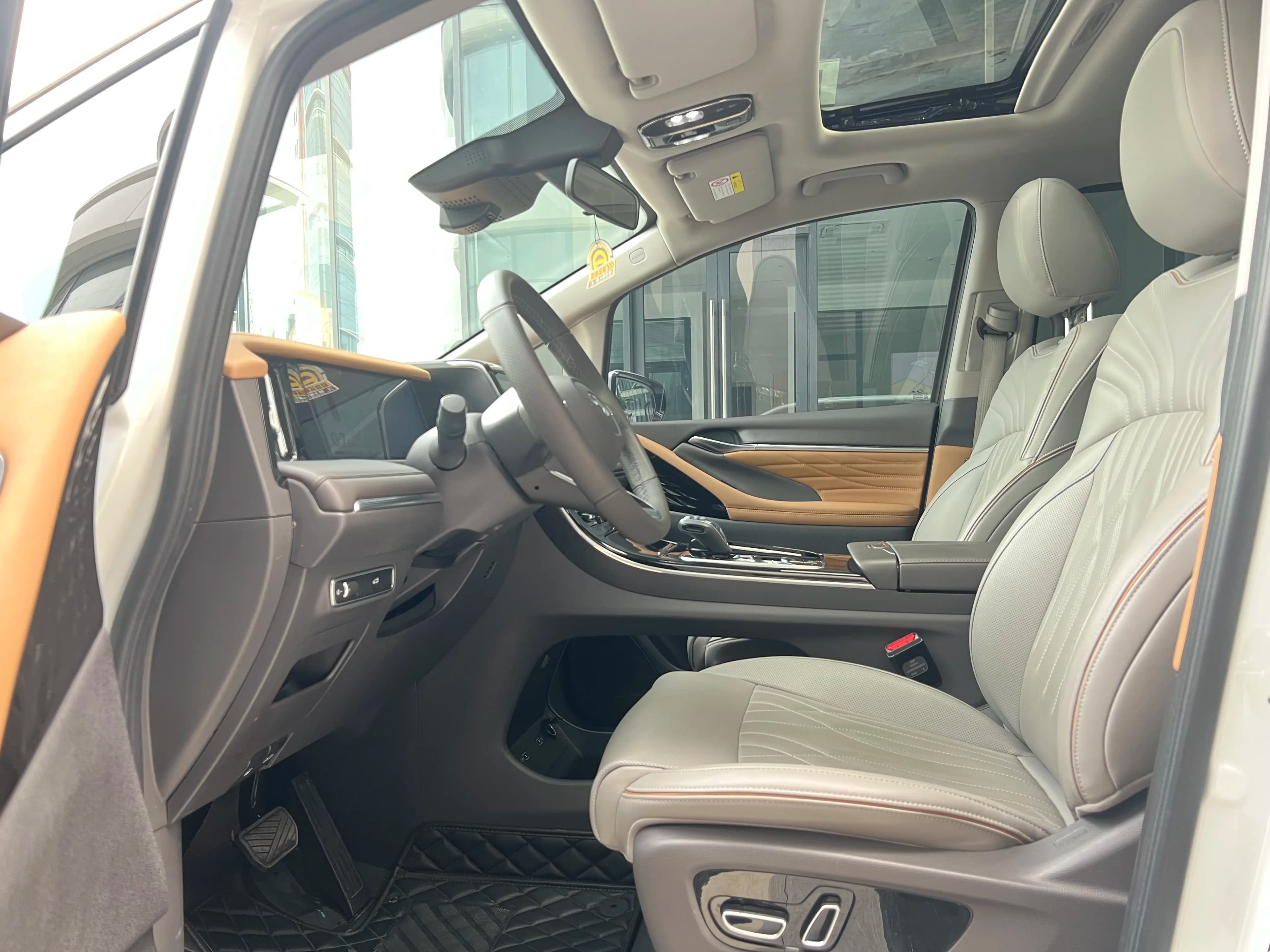 GAC Trumpchi M8 2025 г. 29781 км. — фото 24