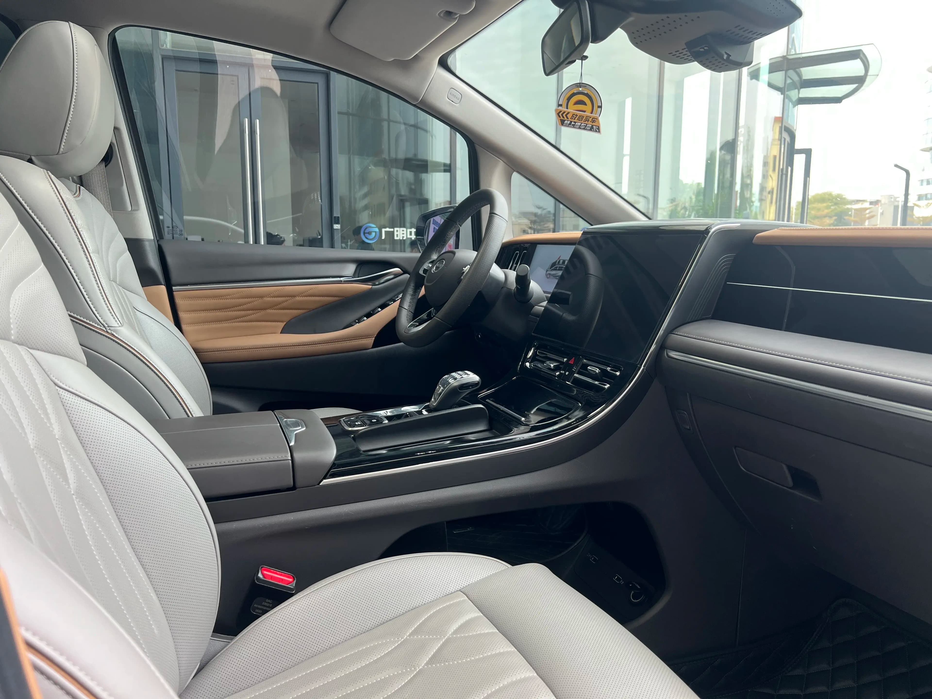 GAC Trumpchi M8 2025 г. 29781 км. — фото 30