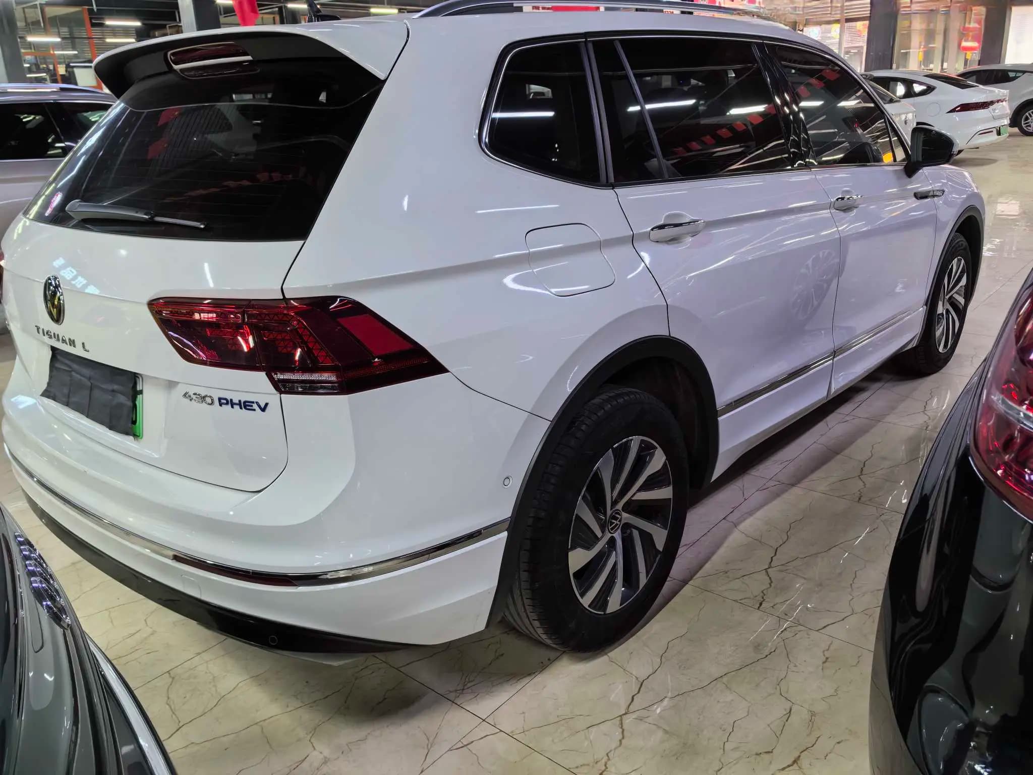 Volkswagen Tiguan L PHEV 2021 г. 45026 км. — фото 5