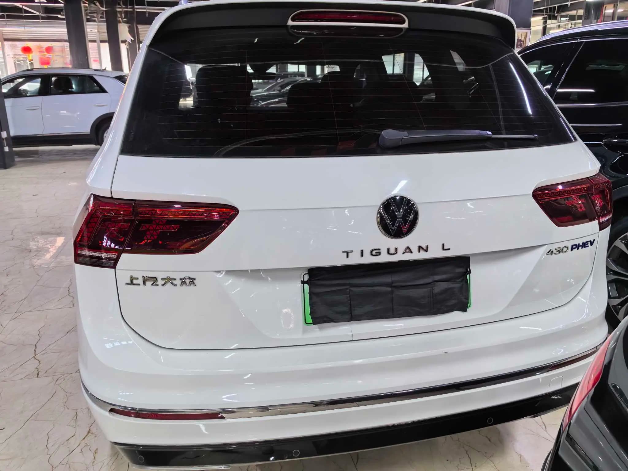Volkswagen Tiguan L PHEV 2021 г. 45026 км. — фото 6