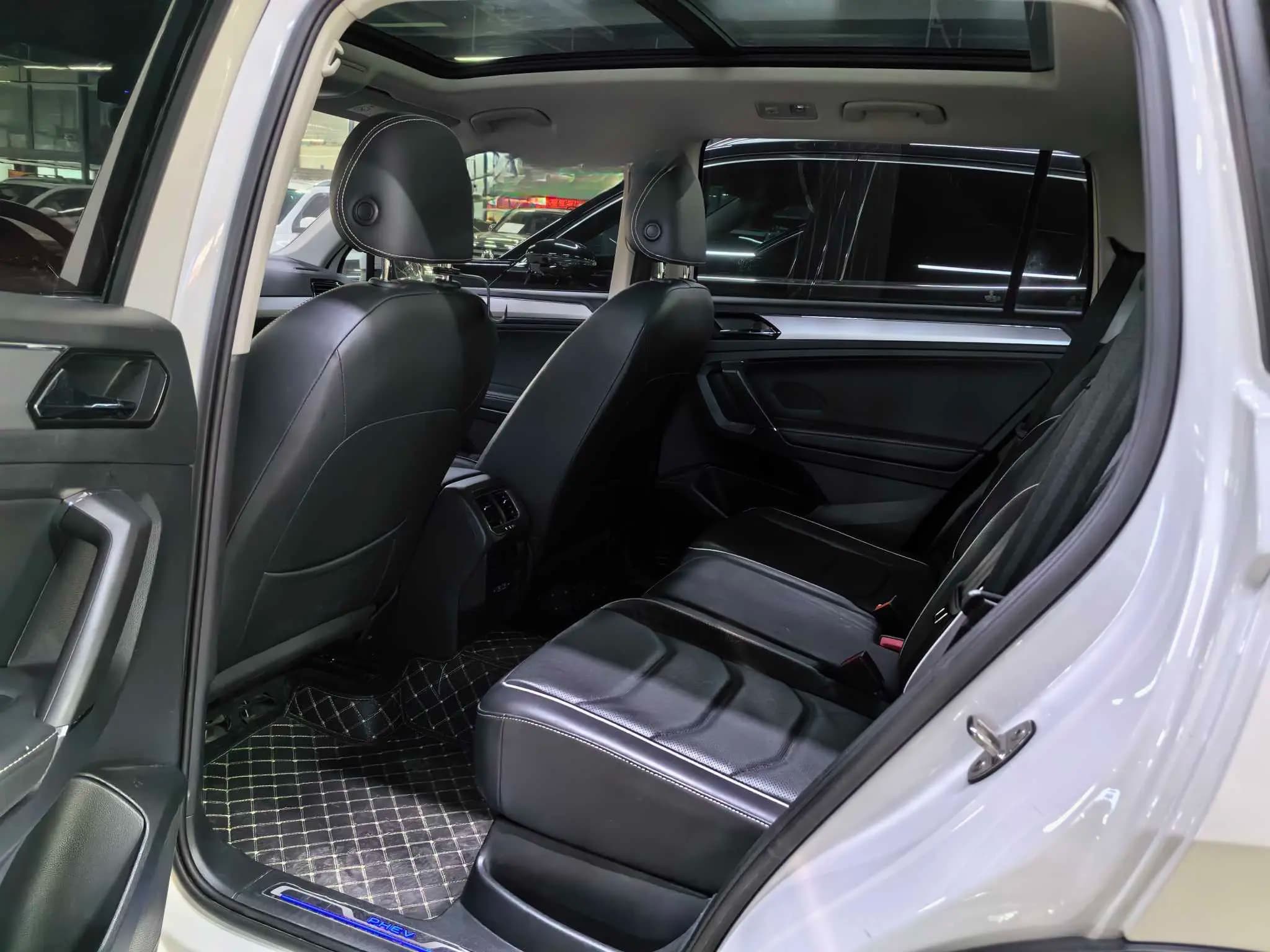 Volkswagen Tiguan L PHEV 2021 г. 45026 км. — фото 9