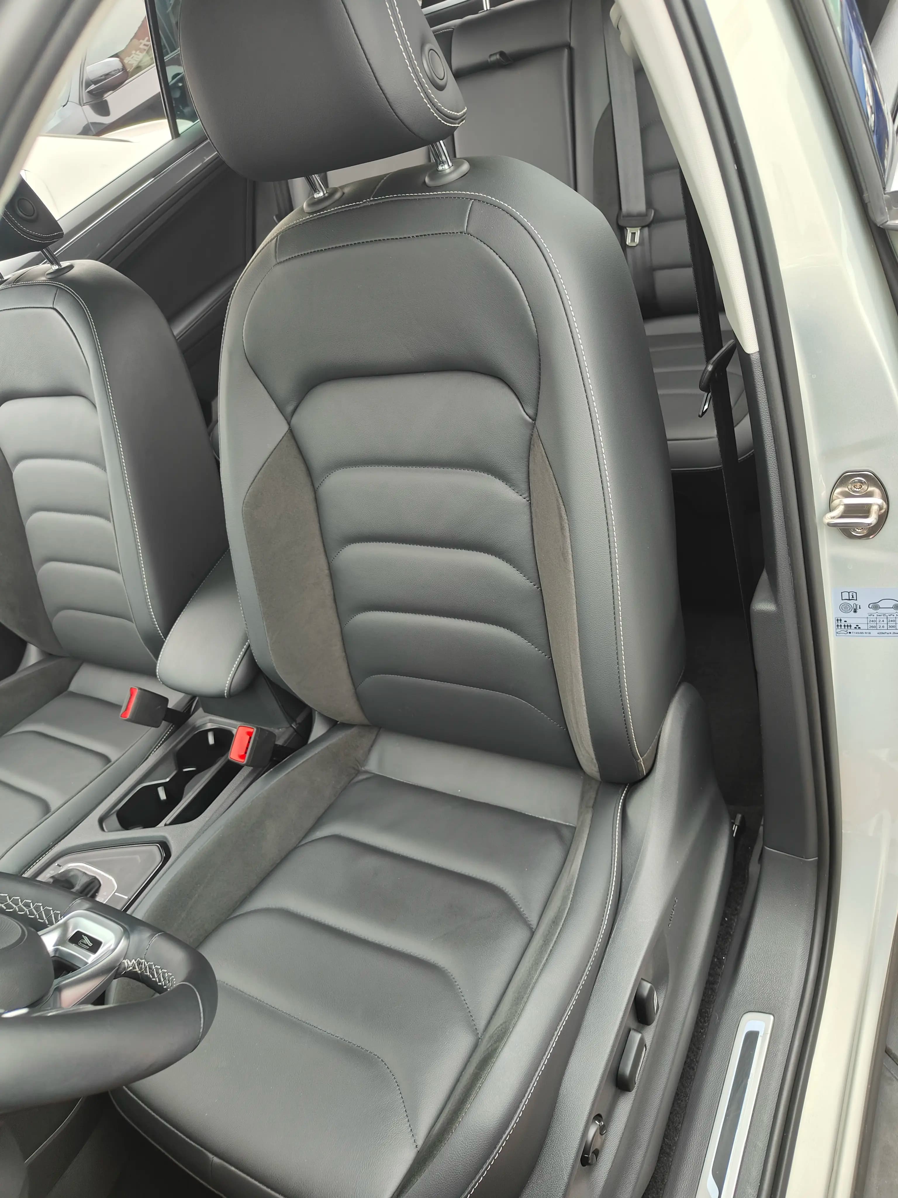 Volkswagen Tiguan L 2021 г. 12716 км. — фото 21