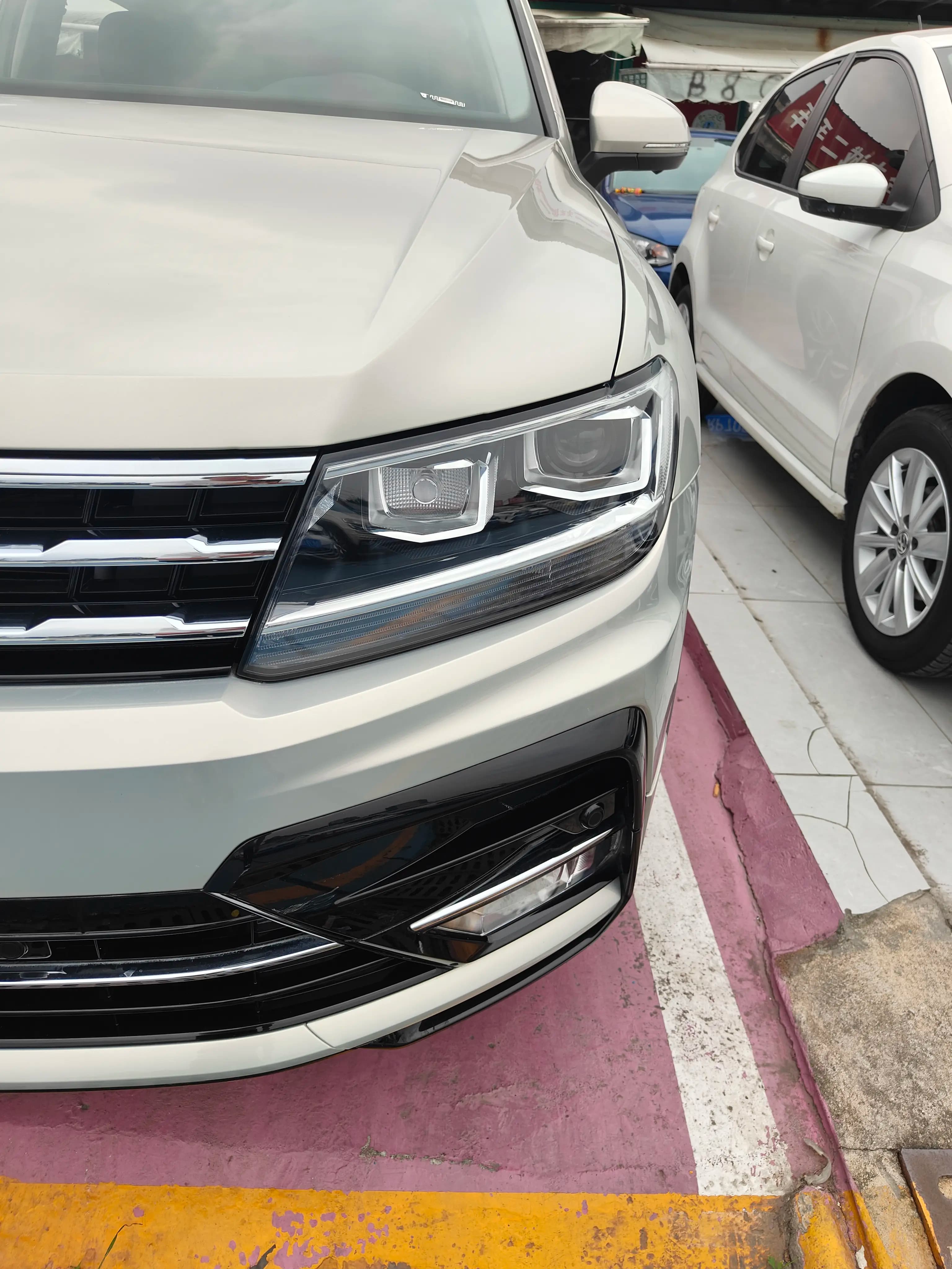 Volkswagen Tiguan L 2021 г. 12716 км. — фото 8