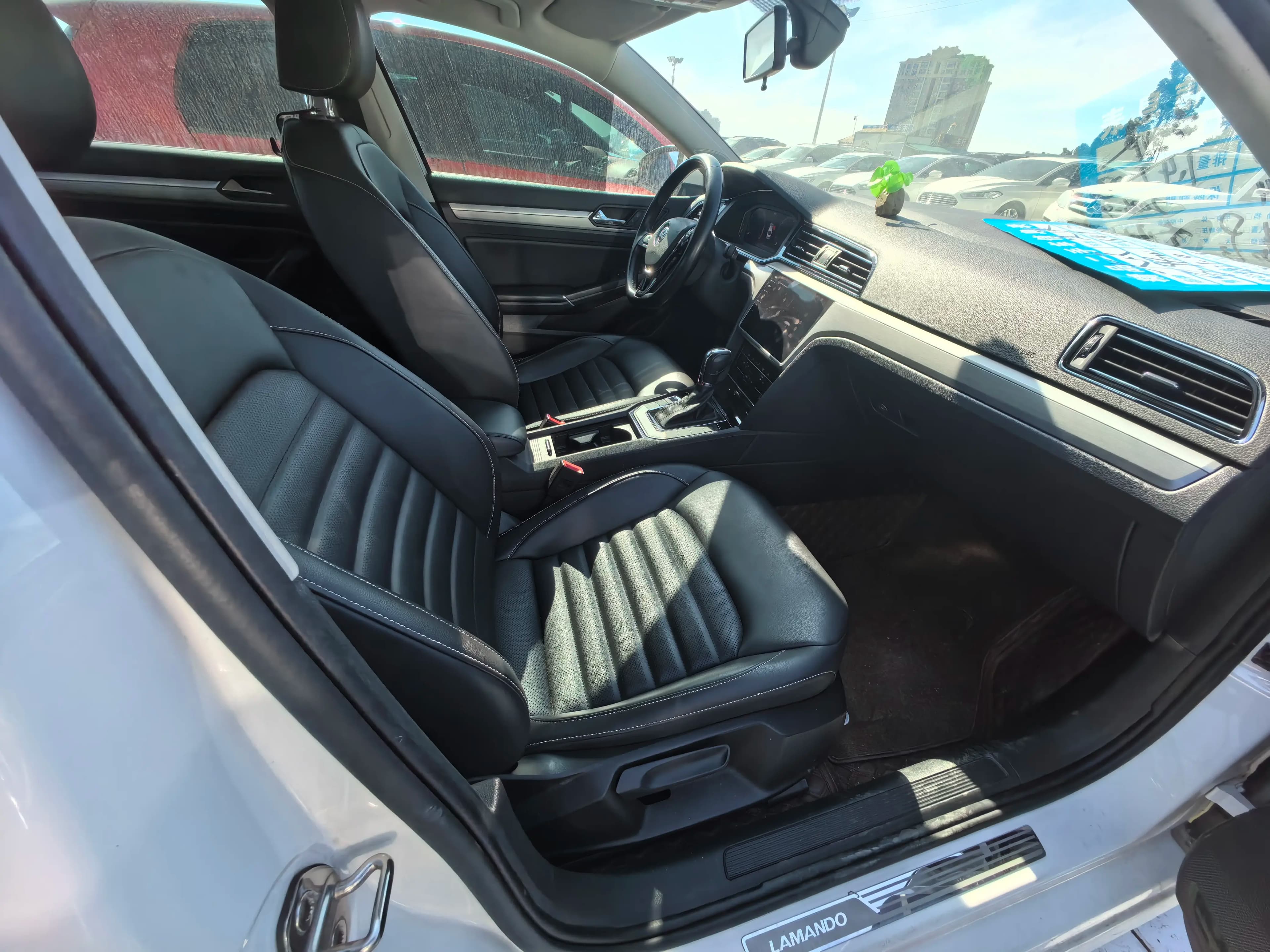 Volkswagen Lamando 2021 г. 80075 км. — фото 11
