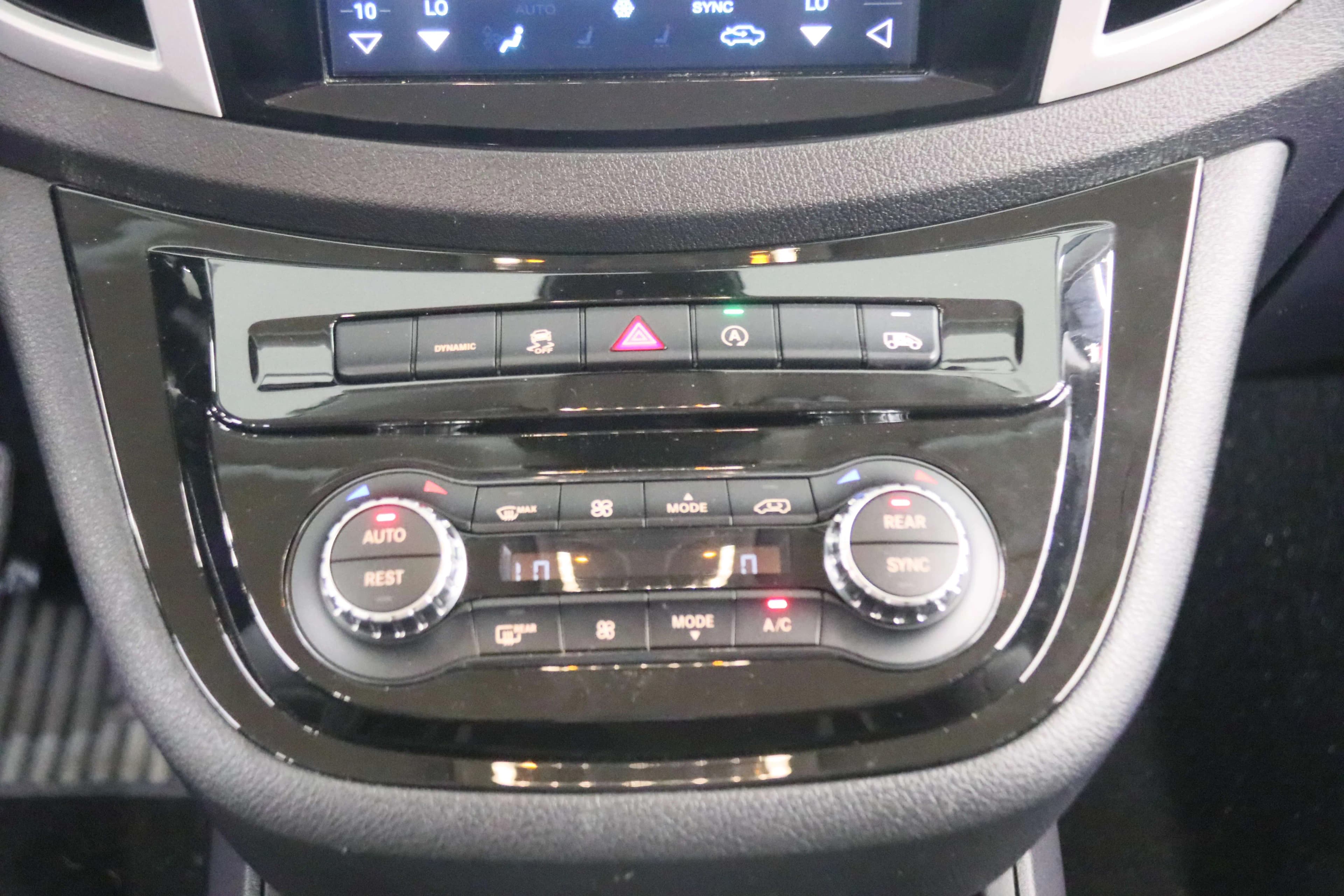 Mercedes-Benz Vito 2023 г. 89164 км. — фото 8