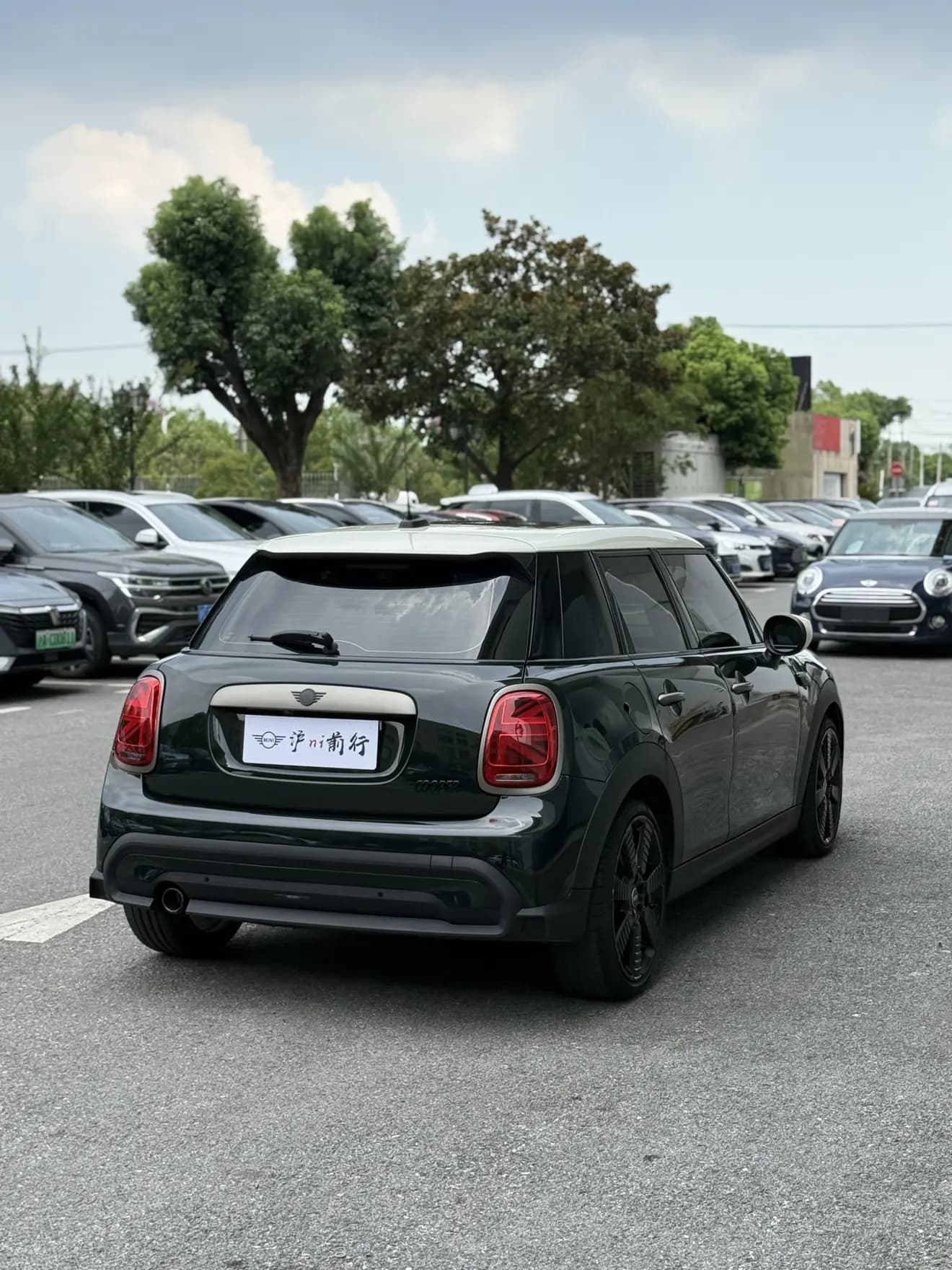 MINI  2022 г. 14000 км. — фото 5