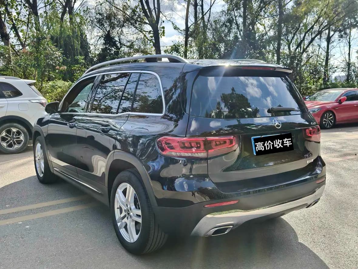 Mercedes-Benz GLB 2023 г. 64067 км. — фото 4