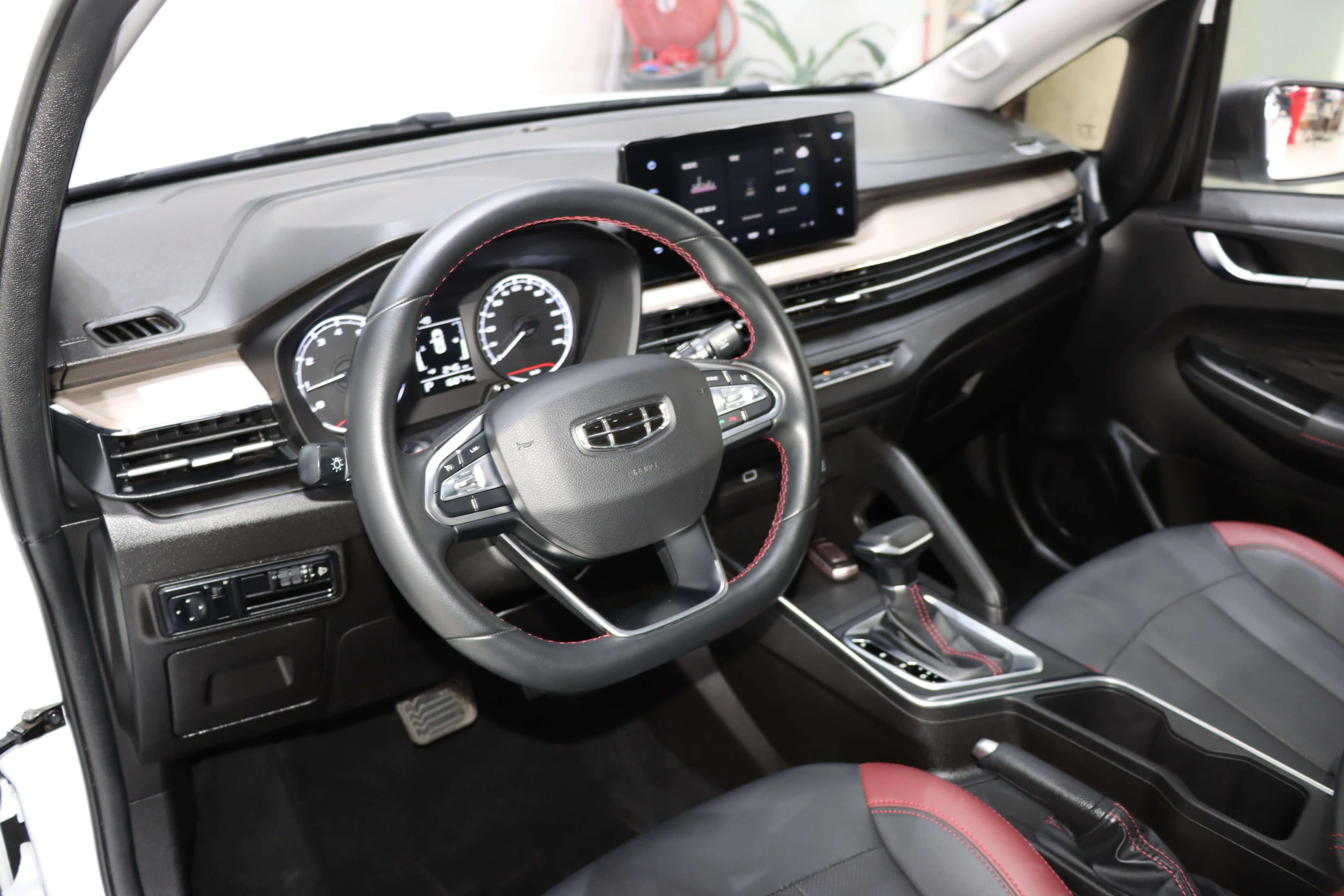 Geely Vision X3 2021 г. 16046 км. — фото 16
