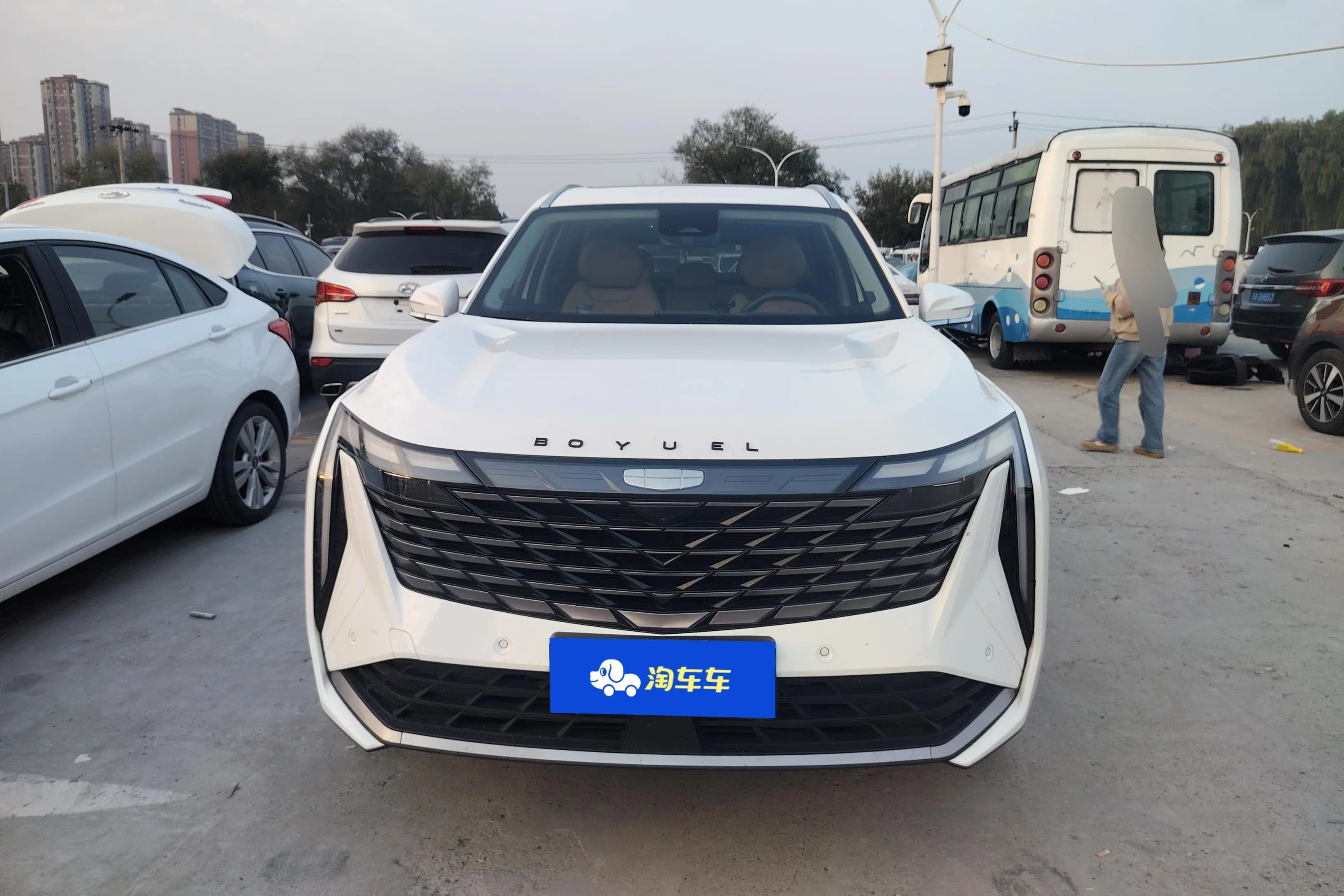 Geely Atlas L 2022 г. 40607 км. — фото 2