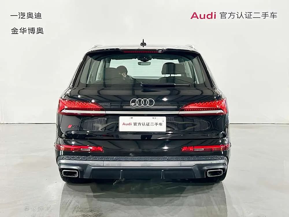 Audi Q7 2024 г. 1744 км. — фото 3