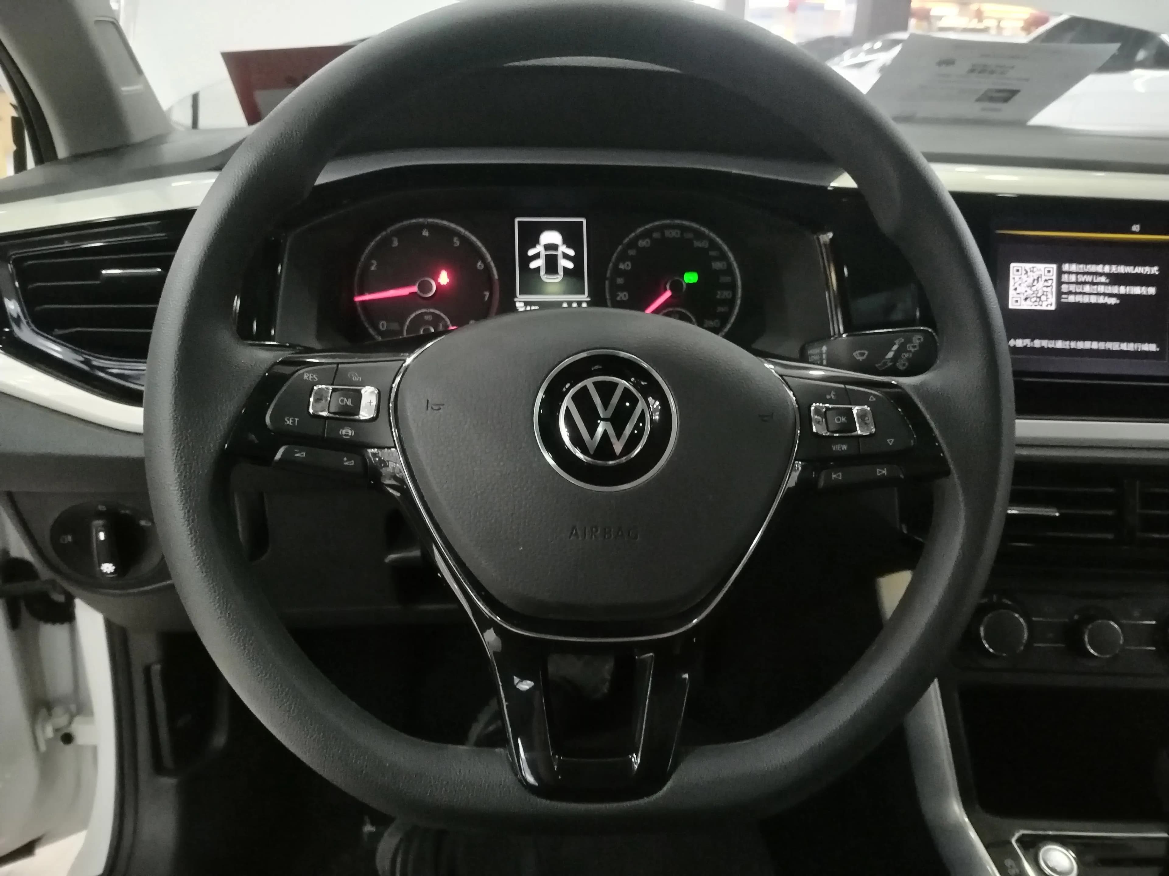 Volkswagen Polo 2021 г. 26000 км. — фото 14
