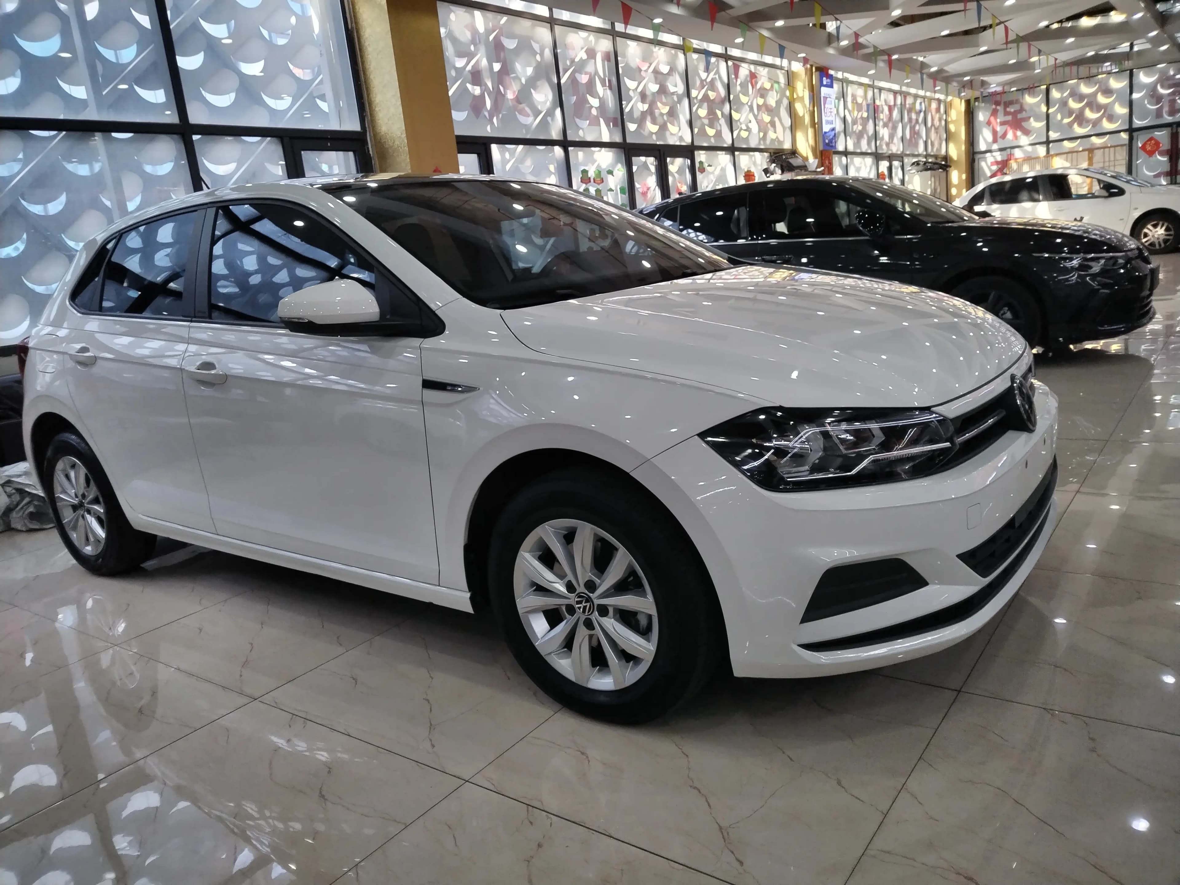 Volkswagen Polo 2021 г. 26000 км. — фото 3