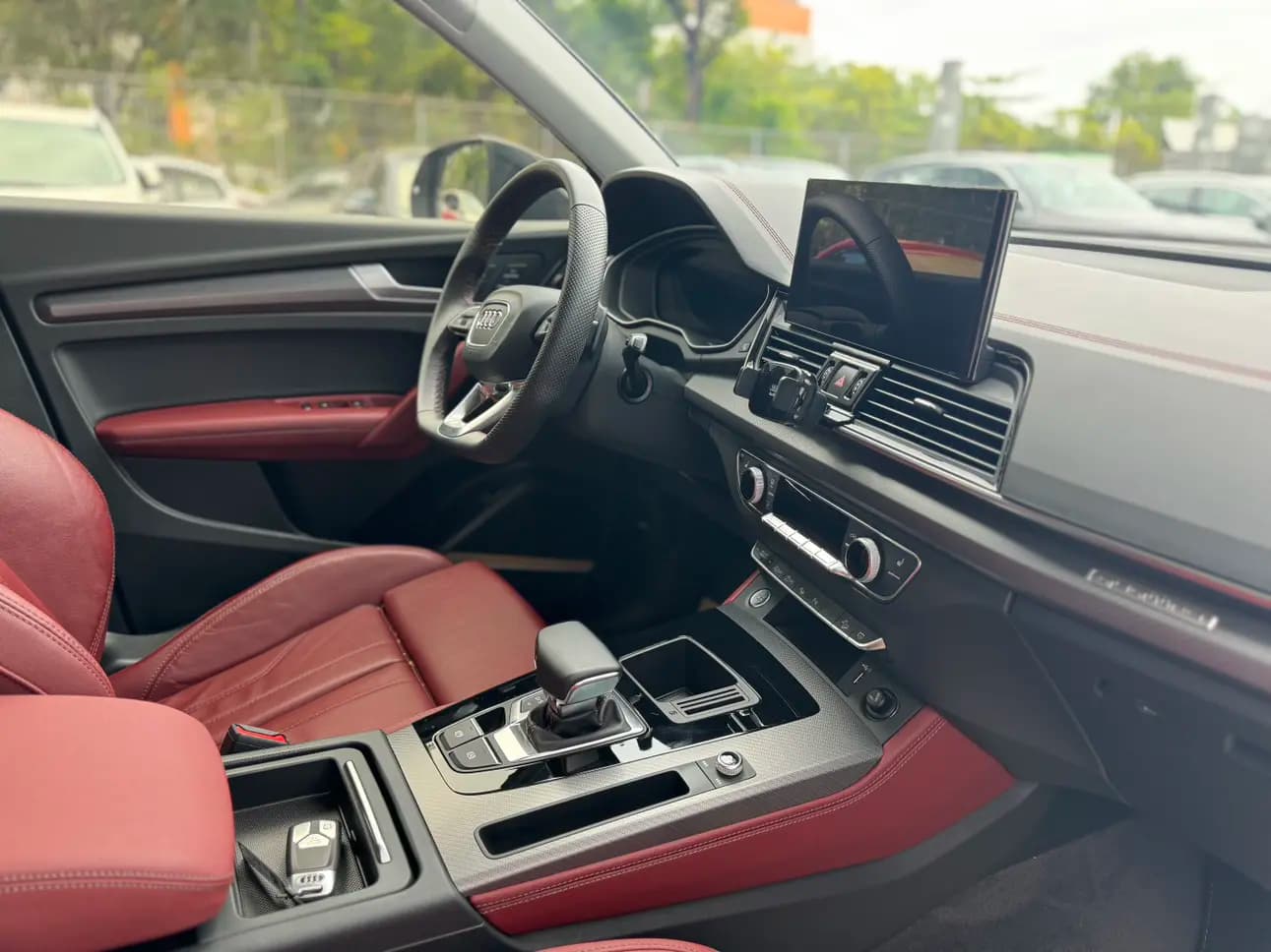 Audi Q5L 2023 г. 21994 км. — фото 6