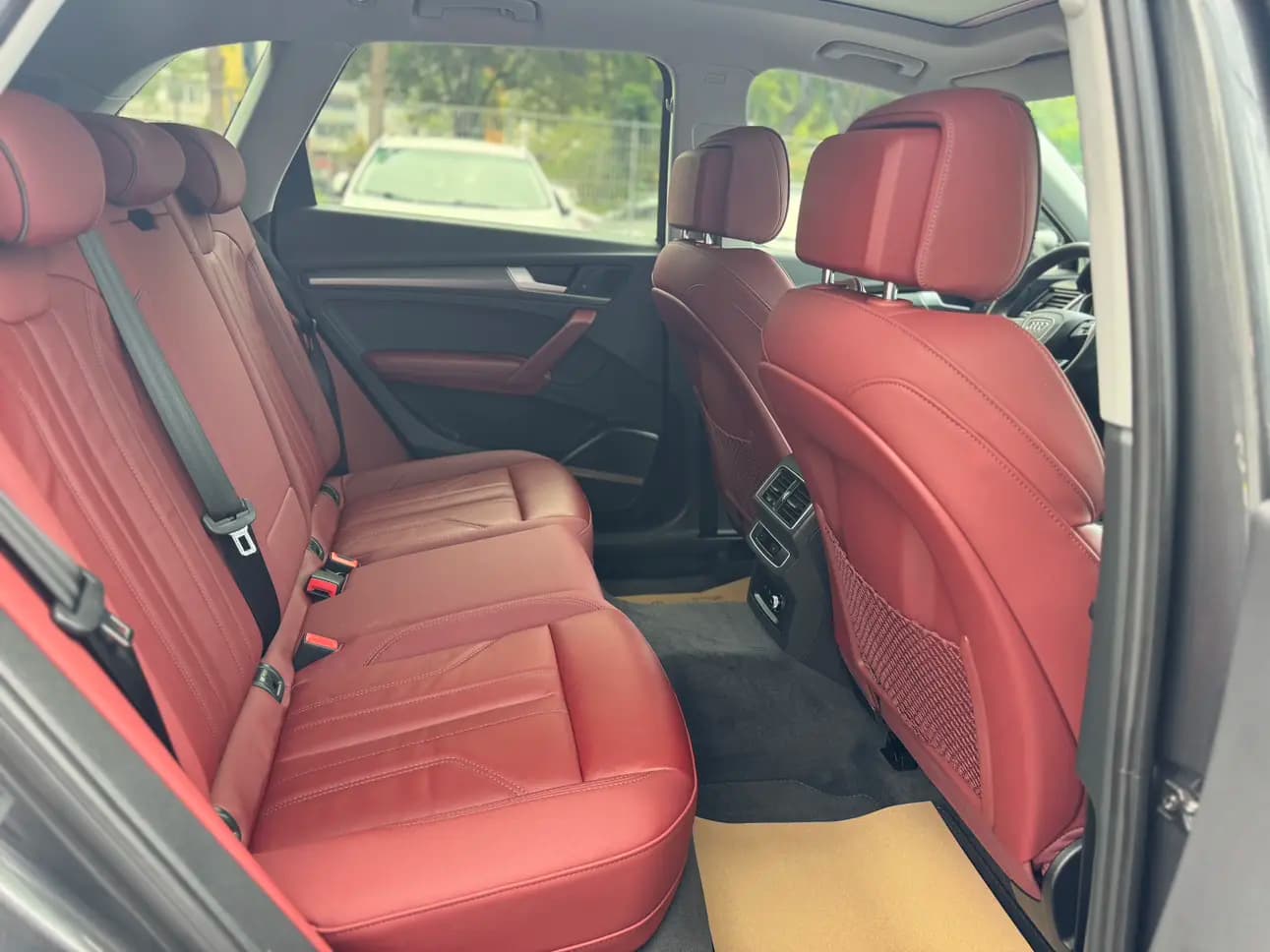Audi Q5L 2023 г. 21994 км. — фото 7