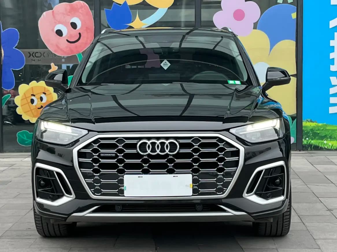 Audi Q5L 2021 г. 29140 км. — фото 2