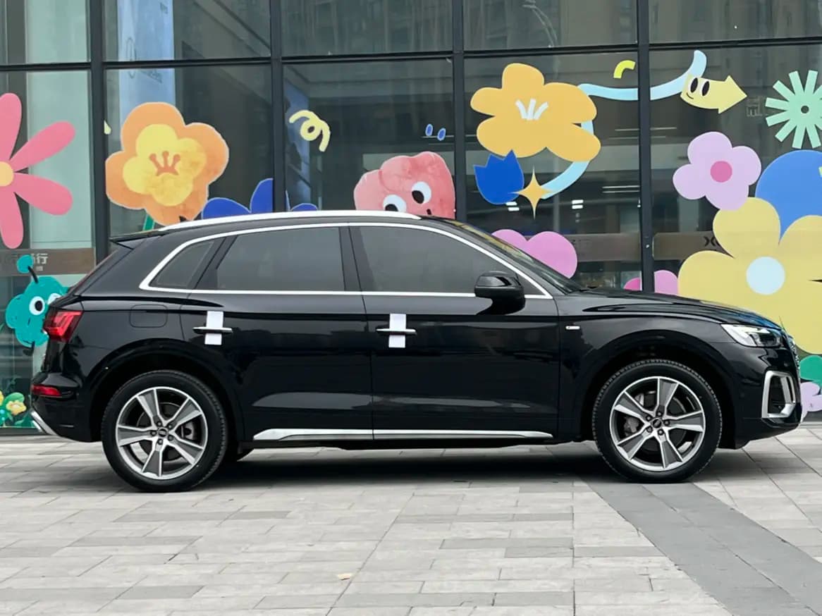Audi Q5L 2021 г. 29140 км. — фото 4