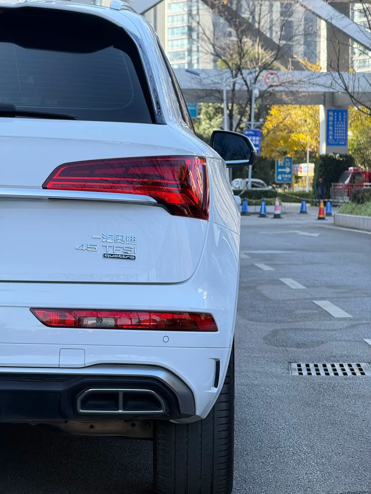 Audi Q5L 2022 г. 78002 км. — фото 9