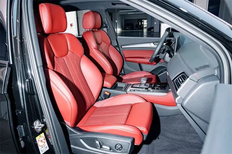 Audi Q5L 2025 г. 11549 км. — фото 19
