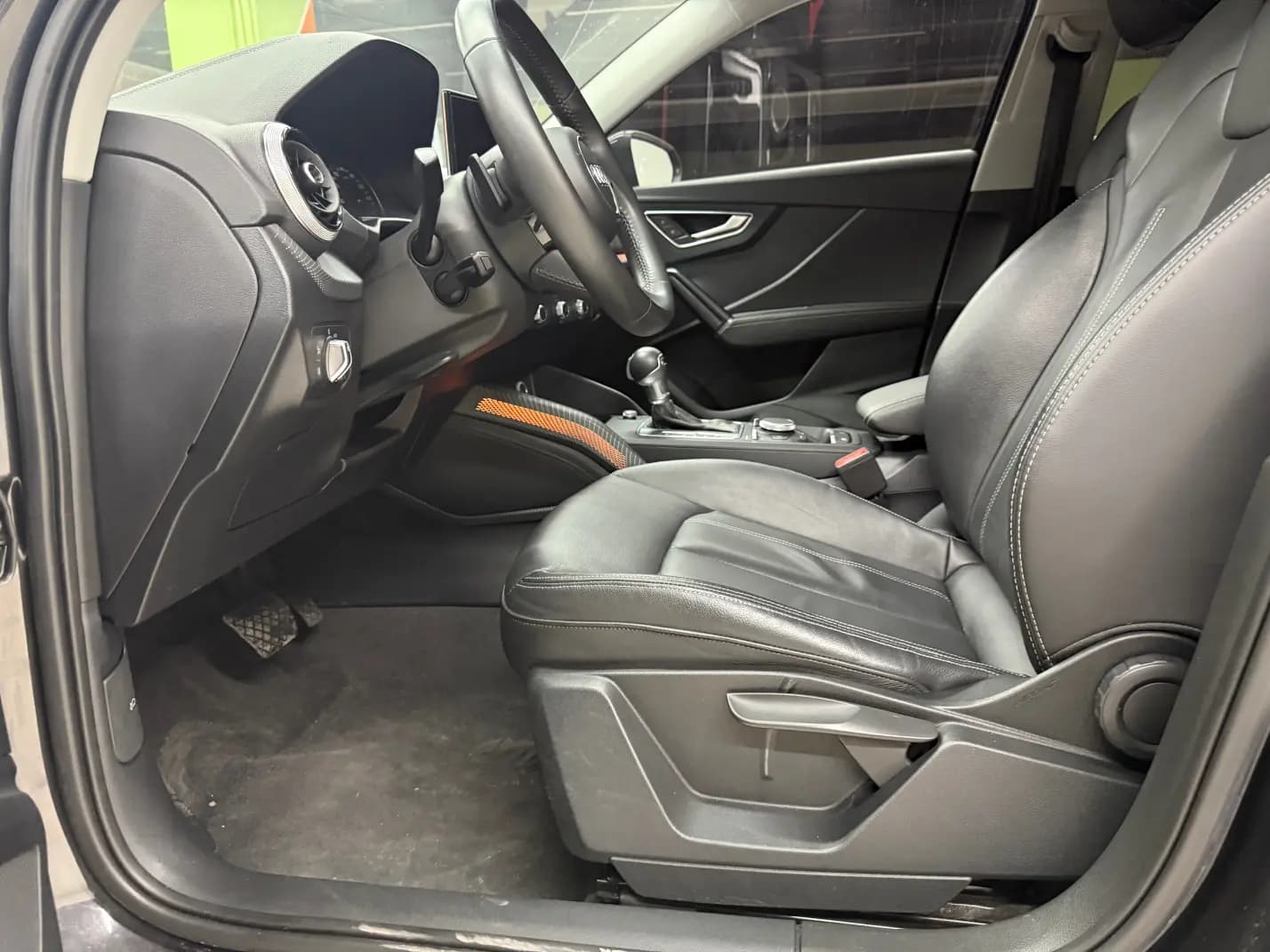 Audi Q2L 2022 г. 38044 км. — фото 10