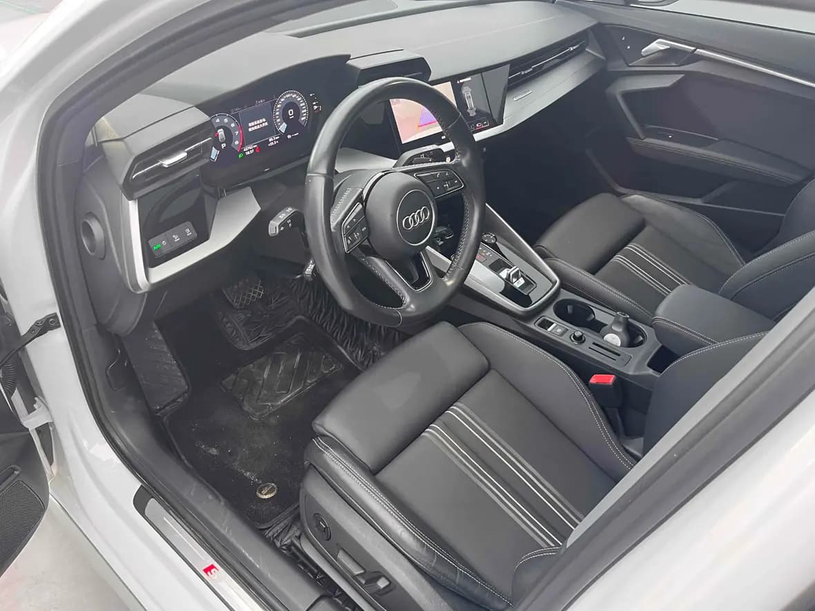 Audi A3 2022 г. 43087 км. — фото 13