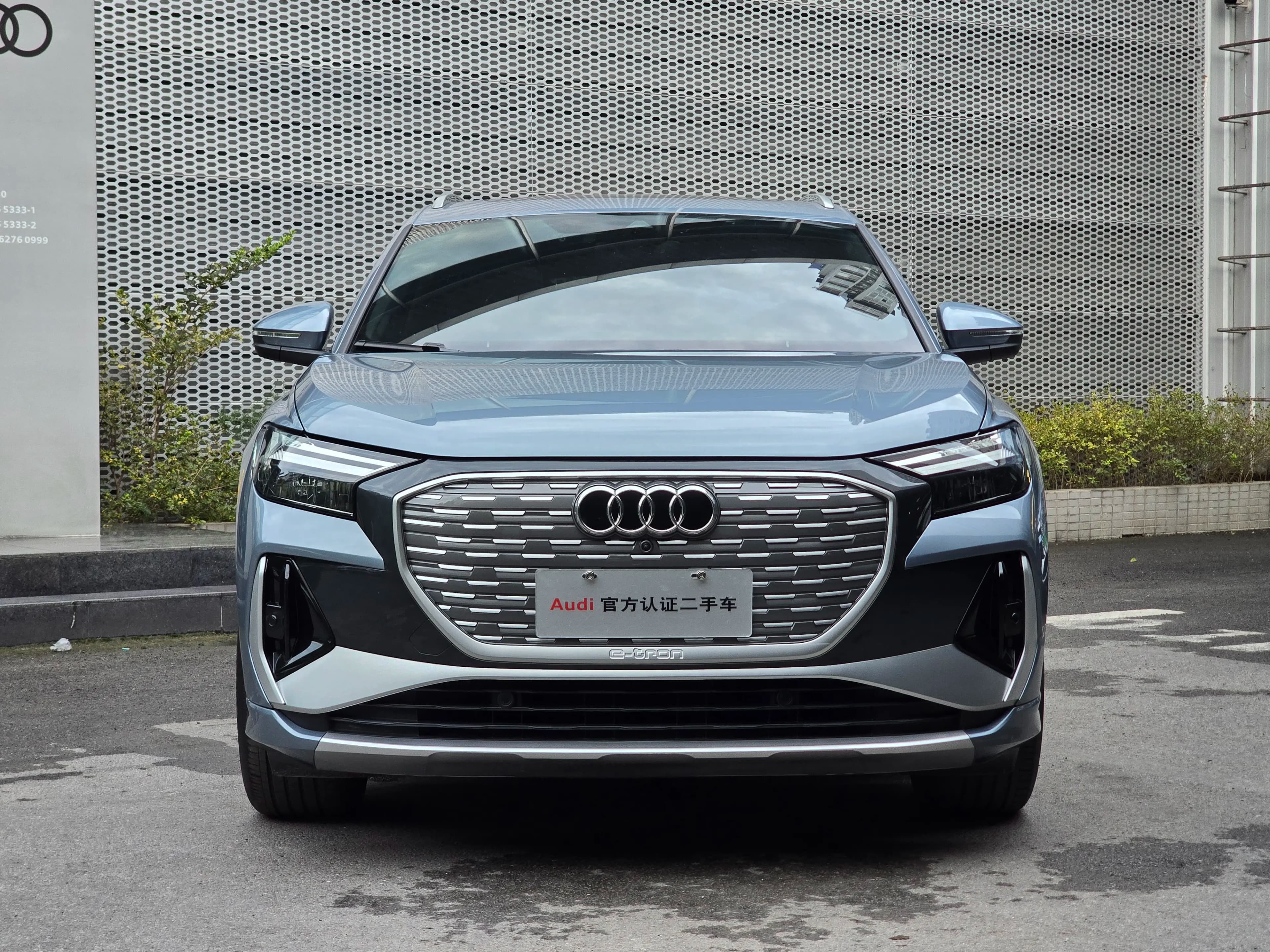 Audi Q4 e-tron 2023 г. 30892 км. — фото 2
