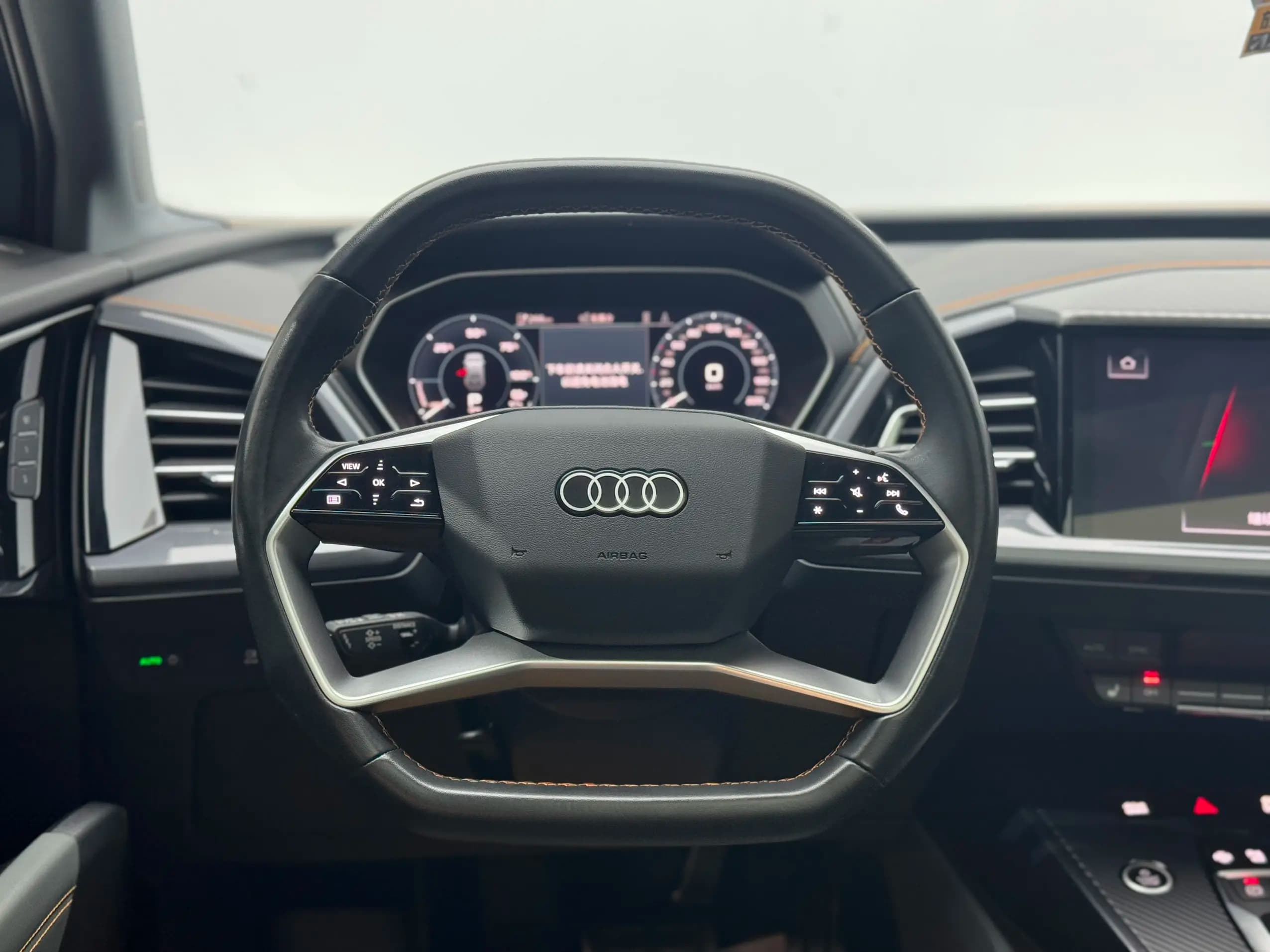 Audi Q4 e-tron 2024 г. 16763 км. — фото 14