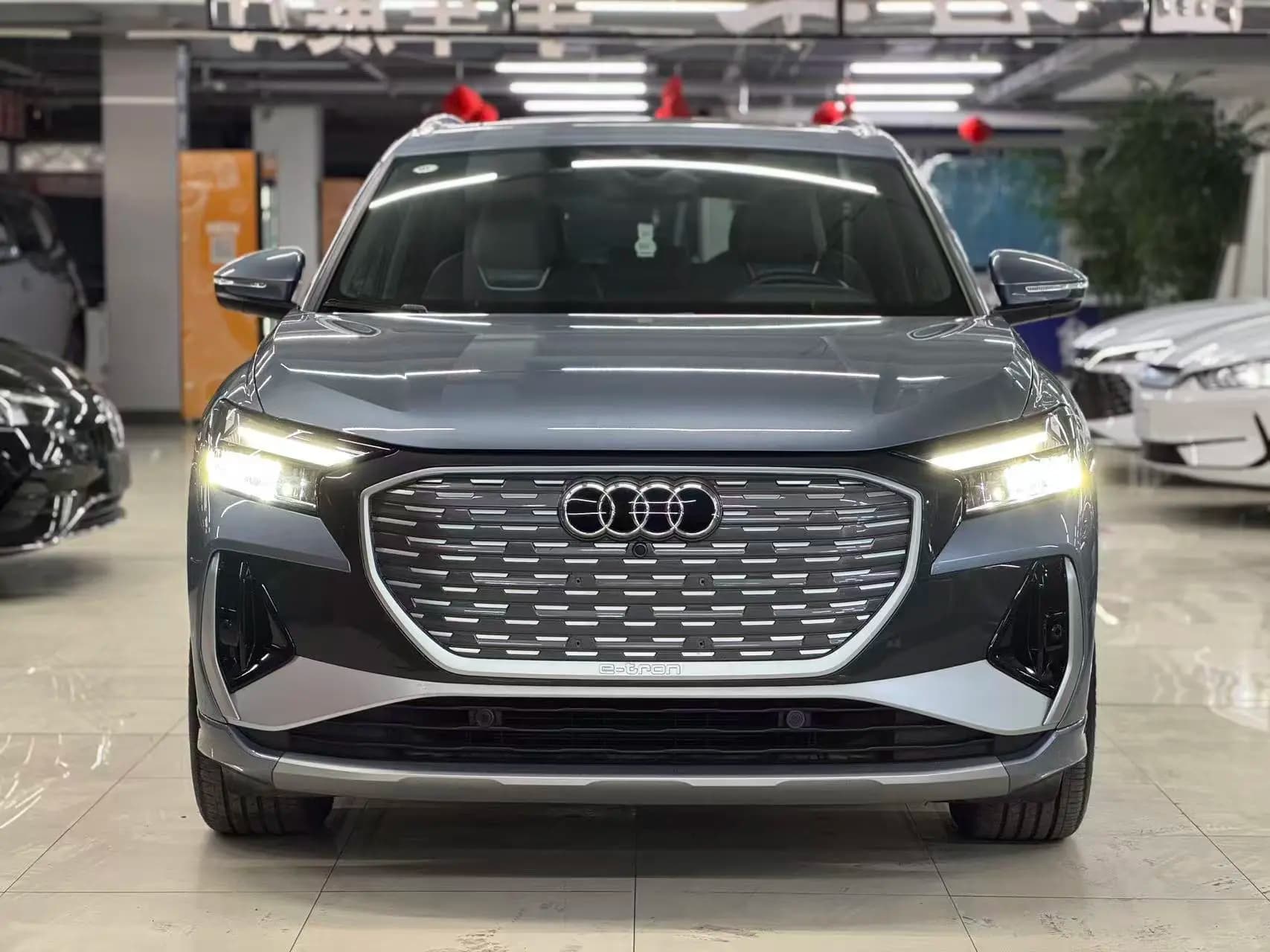 Audi Q4 e-tron 2024 г. 17062 км. — фото 2