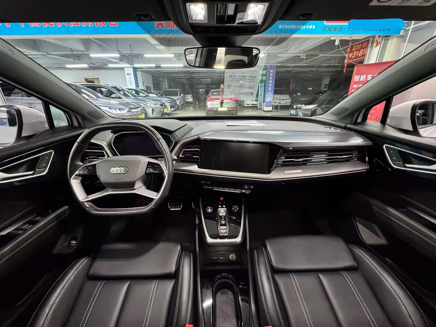 Audi Q4 e-tron 2024 г. 40075 км. — фото 7