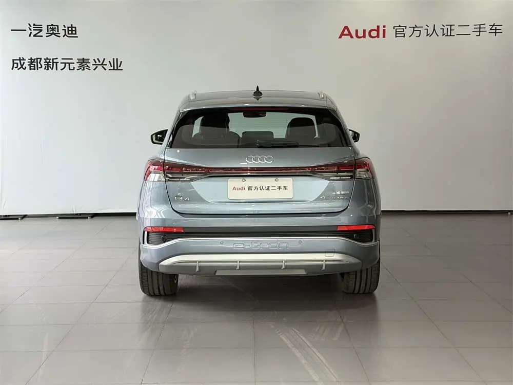 Audi Q4 e-tron 2024 г. 19883 км. — фото 3