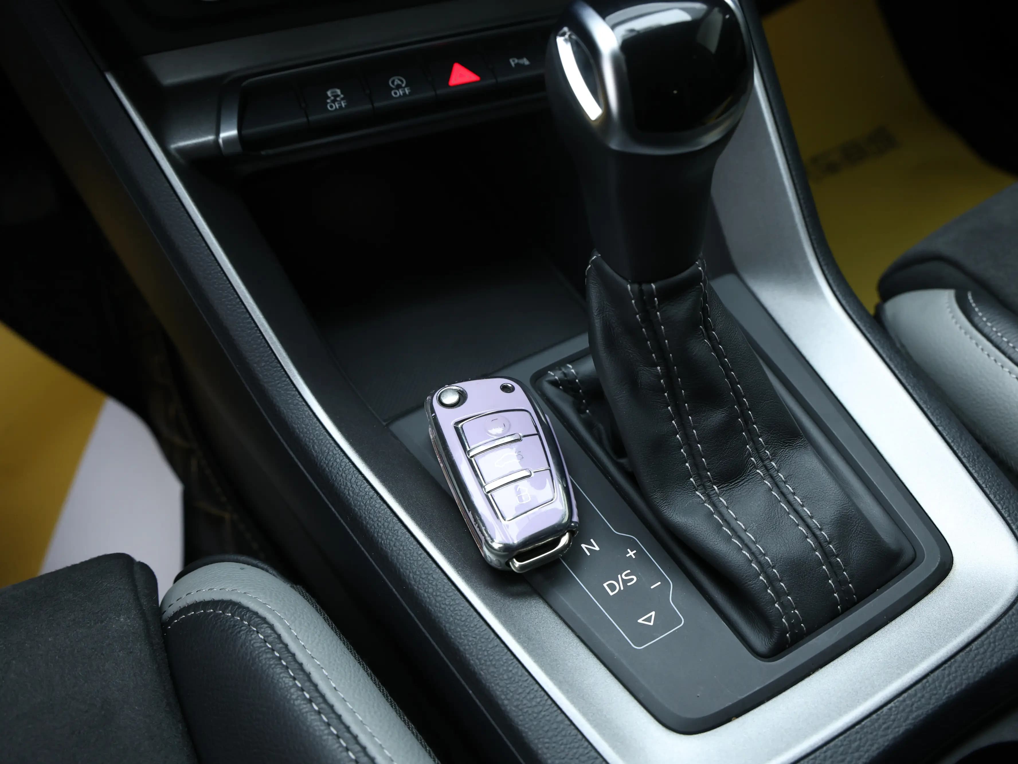 Audi Q3 2022 г. 26735 км. — фото 11