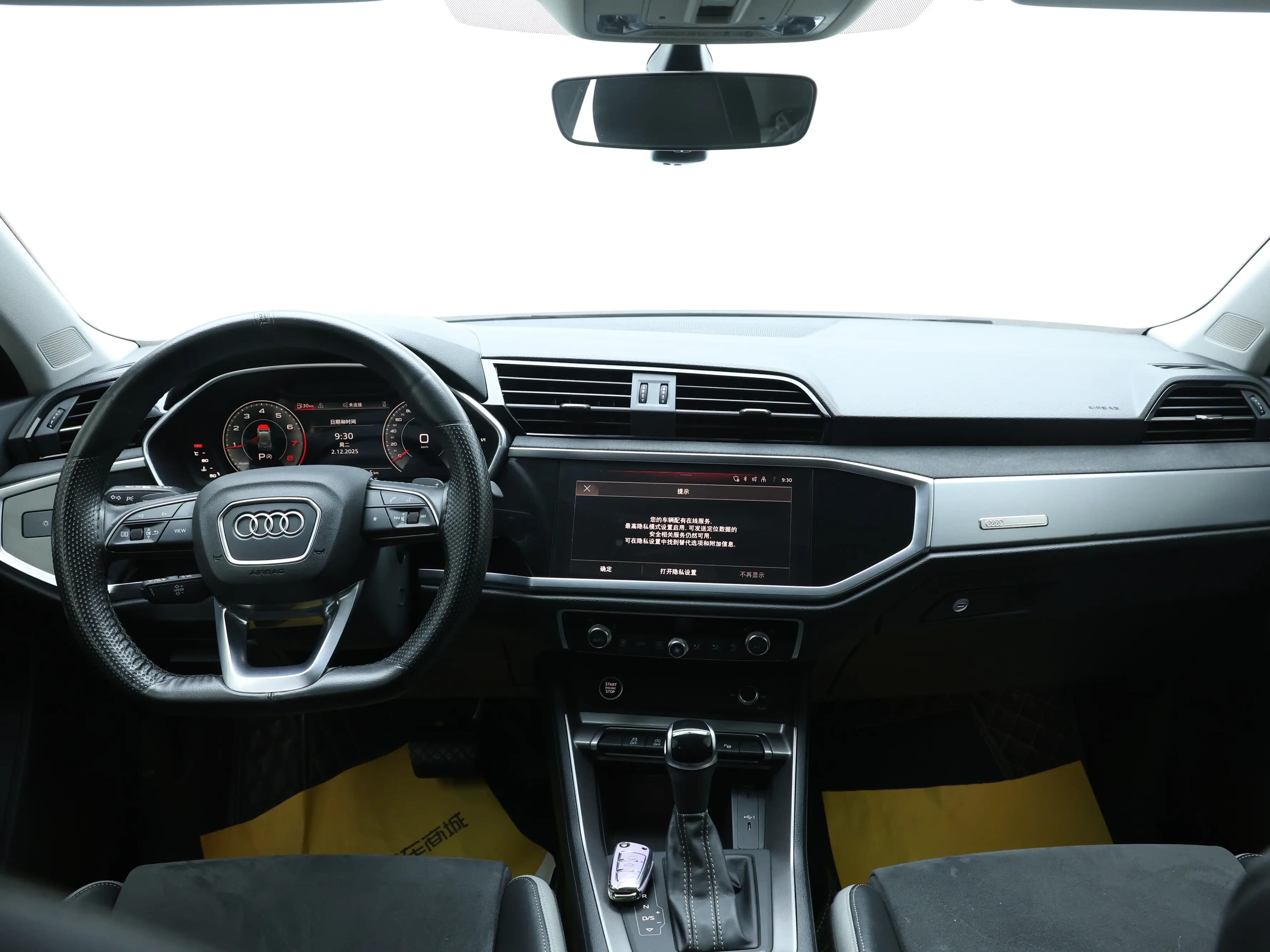 Audi Q3 2022 г. 26735 км. — фото 14